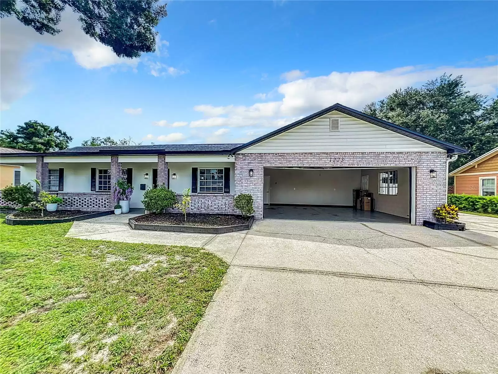 1223 FORMOSA AVENUE, WINTER PARK, Florida 32789, 4 Bedrooms Bedrooms, ,3 BathroomsBathrooms,Residential,For Sale,FORMOSA,MFRO6216744