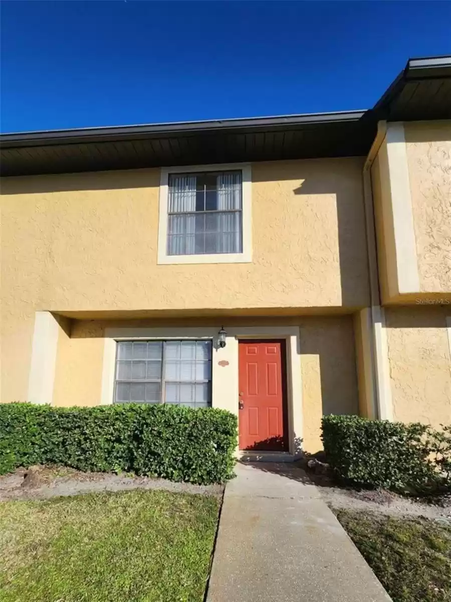 3271 FOREST OAKS COURT, WINTER PARK, Florida 32792, 2 Bedrooms Bedrooms, ,2 BathroomsBathrooms,Residential Lease,For Rent,FOREST OAKS,MFRS5109556