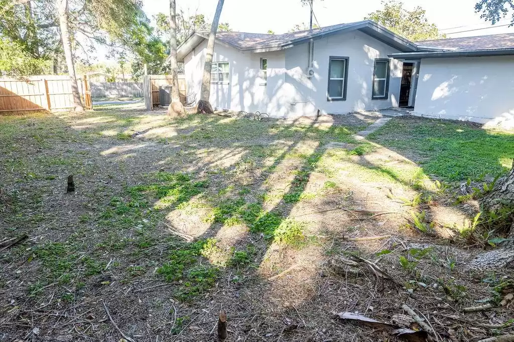 1920 N Highland Ave, Clearwater, Florida 33755, 4 Bedrooms Bedrooms, ,2 BathroomsBathrooms,Residential,For Sale,HIGHLAND,T3544183
