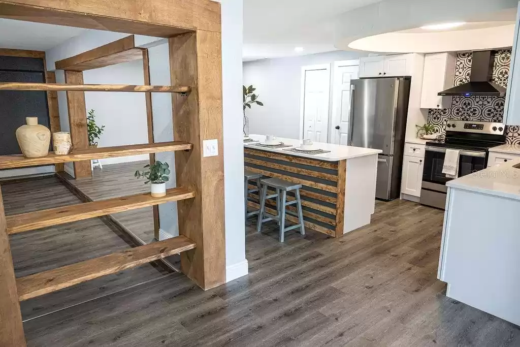 1920 N Highland Ave, Clearwater, Florida 33755, 4 Bedrooms Bedrooms, ,2 BathroomsBathrooms,Residential,For Sale,HIGHLAND,T3544183