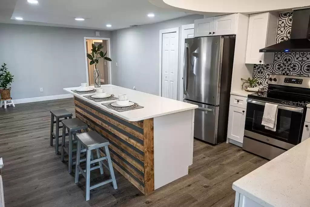 1920 N Highland Ave, Clearwater, Florida 33755, 4 Bedrooms Bedrooms, ,2 BathroomsBathrooms,Residential,For Sale,HIGHLAND,T3544183