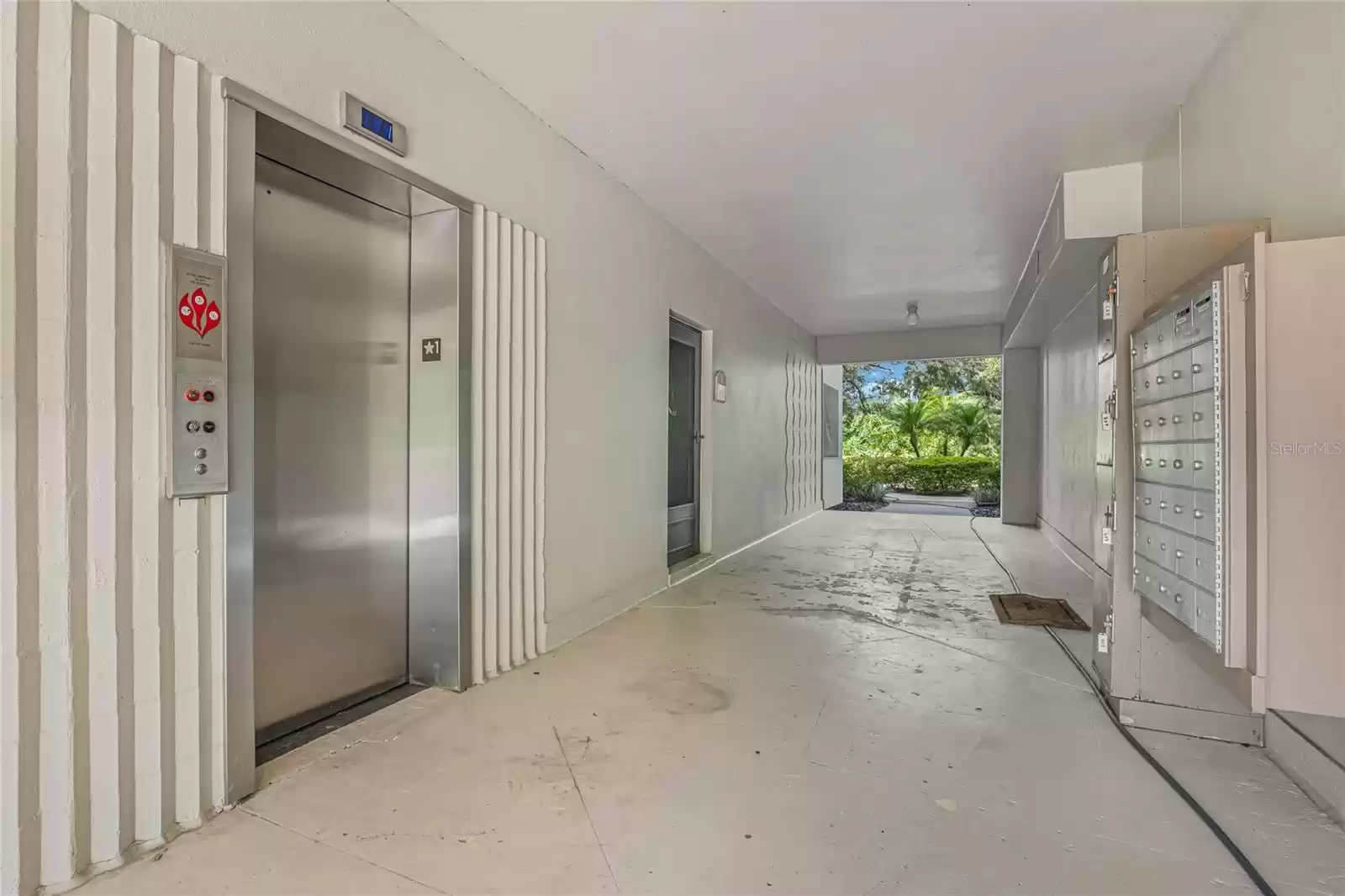 700 MELROSE AVENUE, WINTER PARK, Florida 32789, 1 Bedroom Bedrooms, ,1 BathroomBathrooms,Residential,For Sale,MELROSE,MFRO6226689