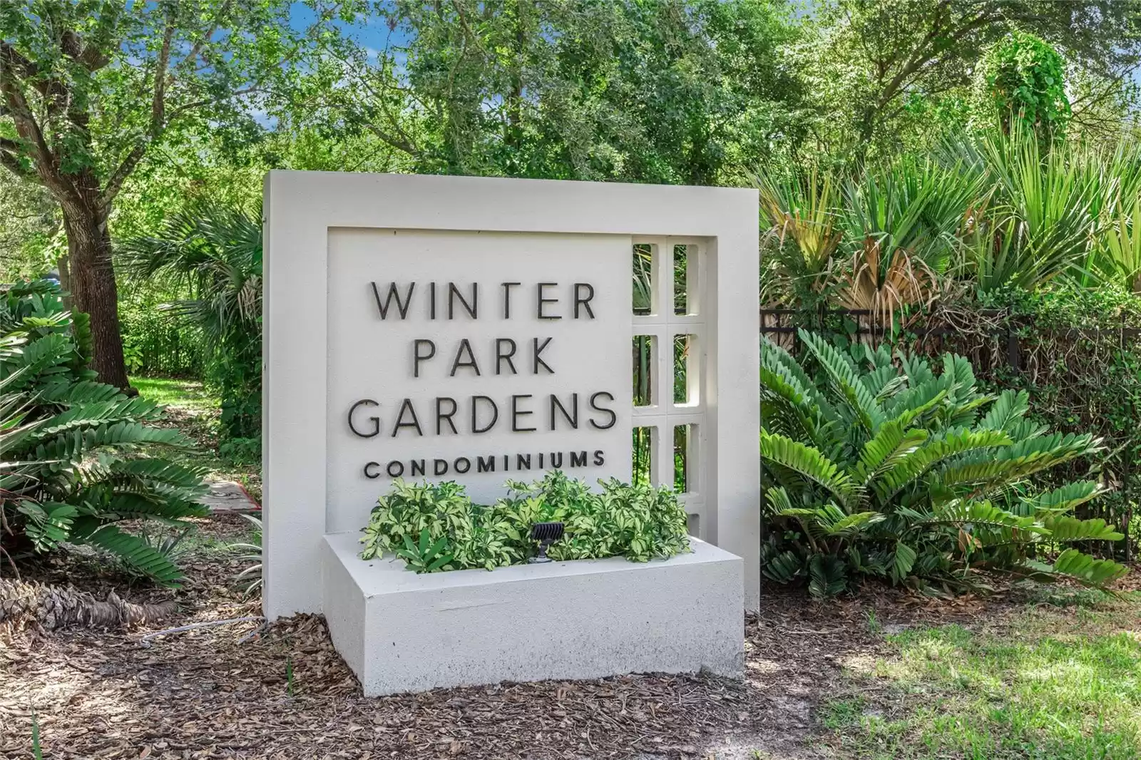 700 MELROSE AVENUE, WINTER PARK, Florida 32789, 1 Bedroom Bedrooms, ,1 BathroomBathrooms,Residential,For Sale,MELROSE,MFRO6226689