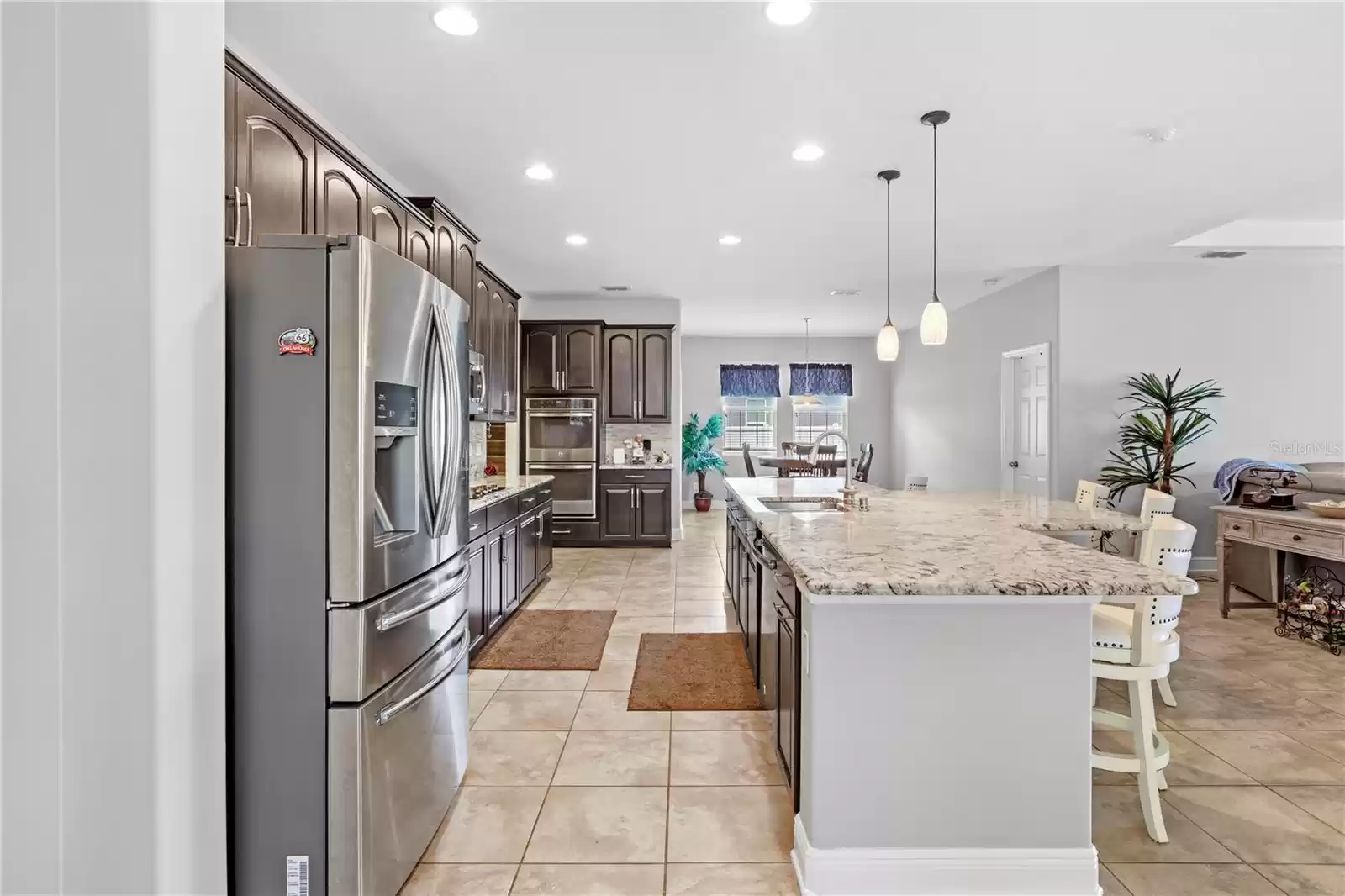 Kitchen with Large Island