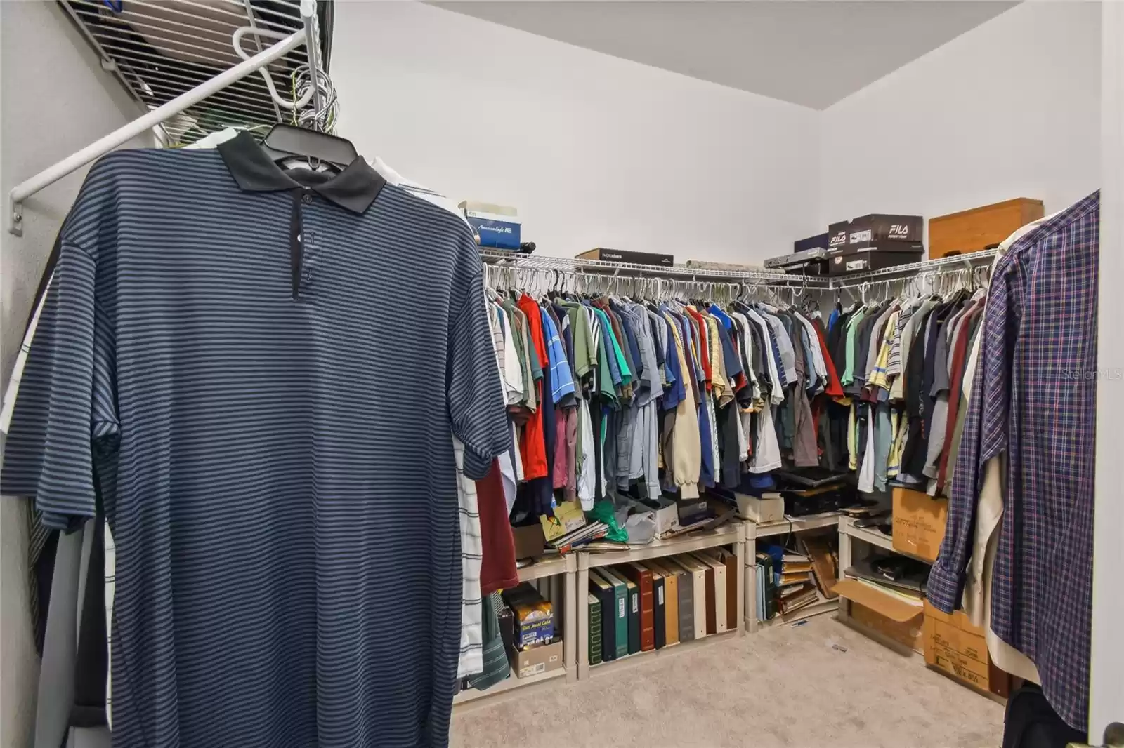 Walk-in Closet Main BR