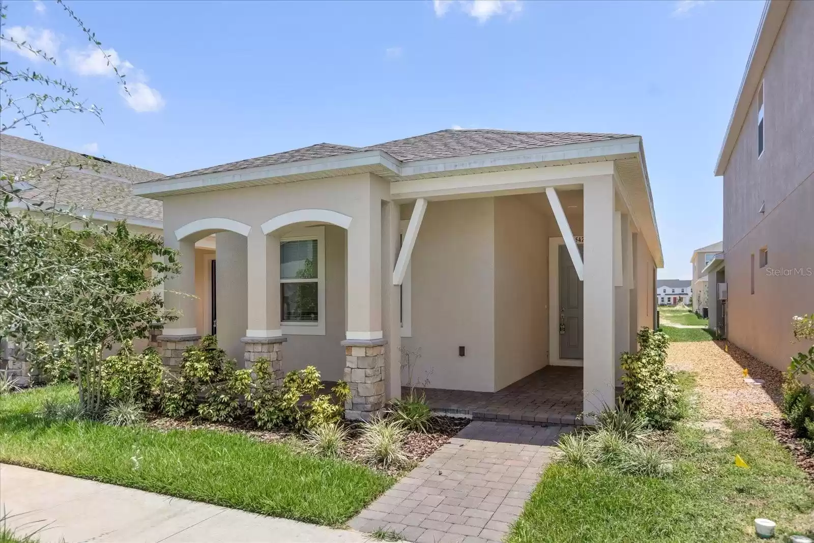 15424 ENCHANTED MELODY WAY, WINTER GARDEN, Florida 34787, 3 Bedrooms Bedrooms, ,2 BathroomsBathrooms,Residential,For Sale,ENCHANTED MELODY,MFRS5109394