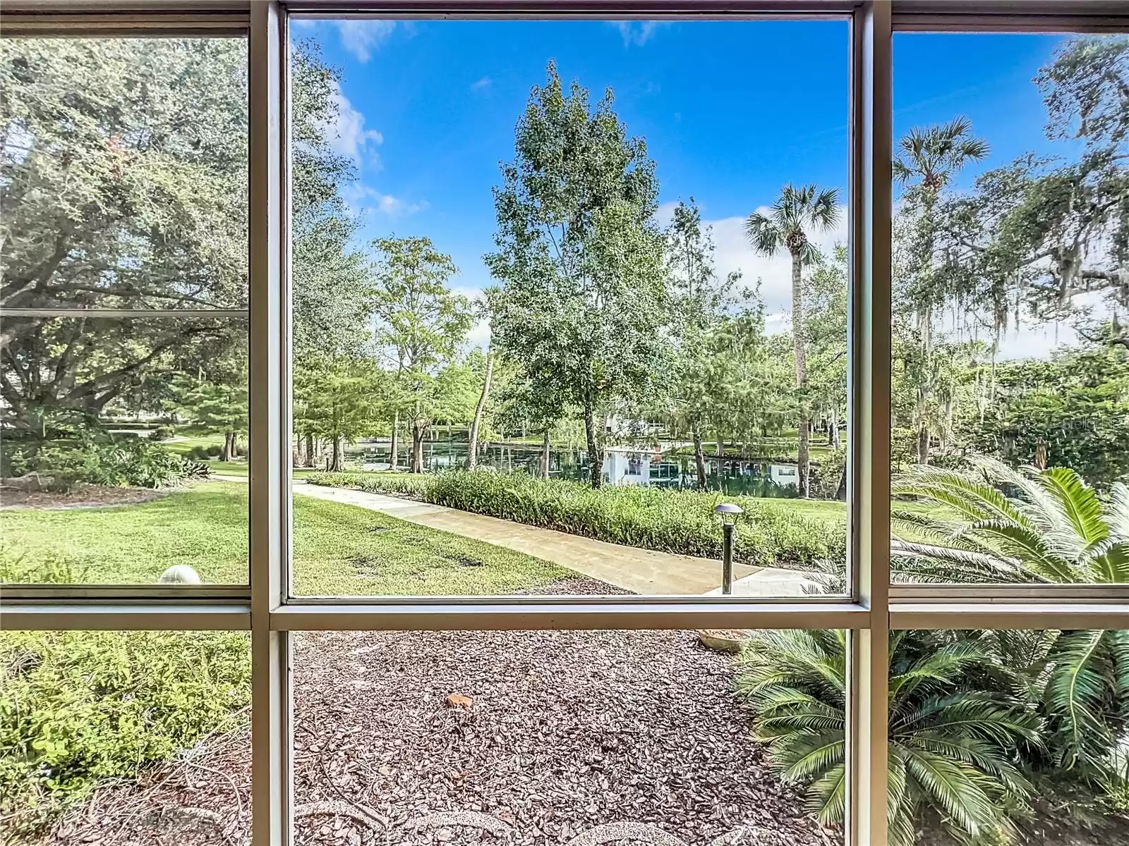 700 MELROSE AVENUE, WINTER PARK, Florida 32789, 1 Bedroom Bedrooms, ,1 BathroomBathrooms,Residential,For Sale,MELROSE,MFRO6228063