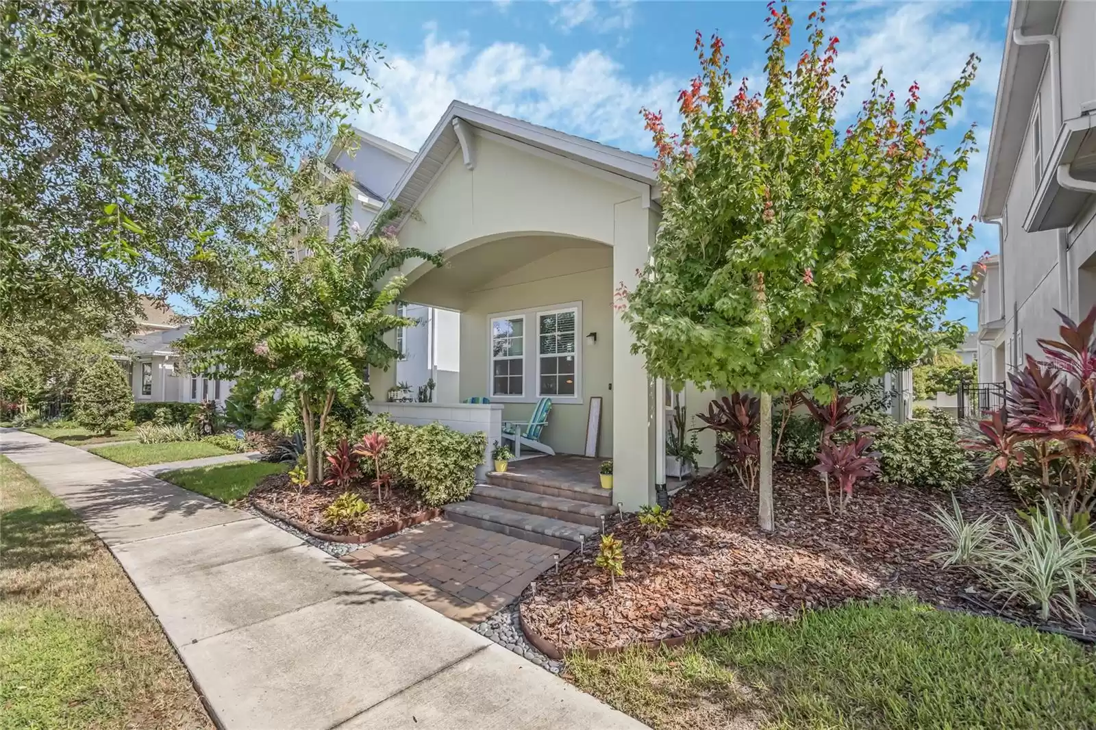 8445 NEMOURS PARKWAY, ORLANDO, Florida 32827, 3 Bedrooms Bedrooms, ,2 BathroomsBathrooms,Residential,For Sale,NEMOURS,MFRO6226264