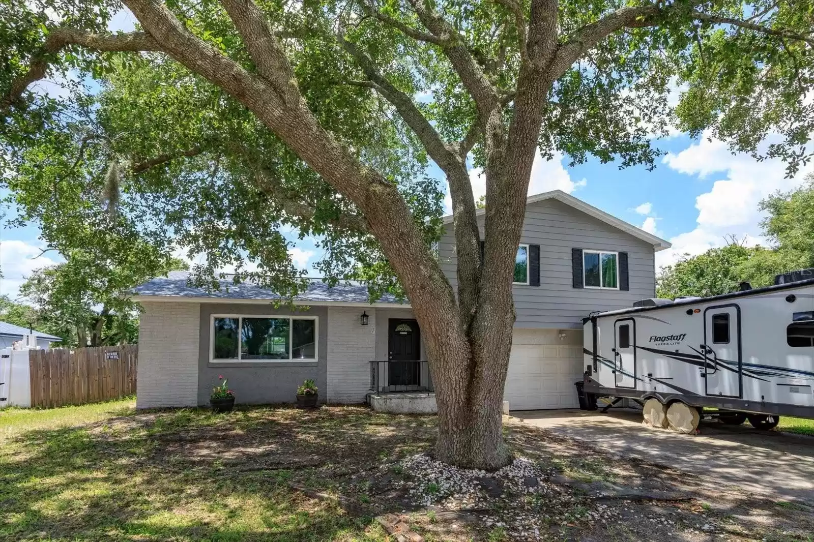 1190 VILLAGE FOREST PLACE, WINTER PARK, Florida 32792, 3 Bedrooms Bedrooms, ,2 BathroomsBathrooms,Residential,For Sale,VILLAGE FOREST,MFRO6220867