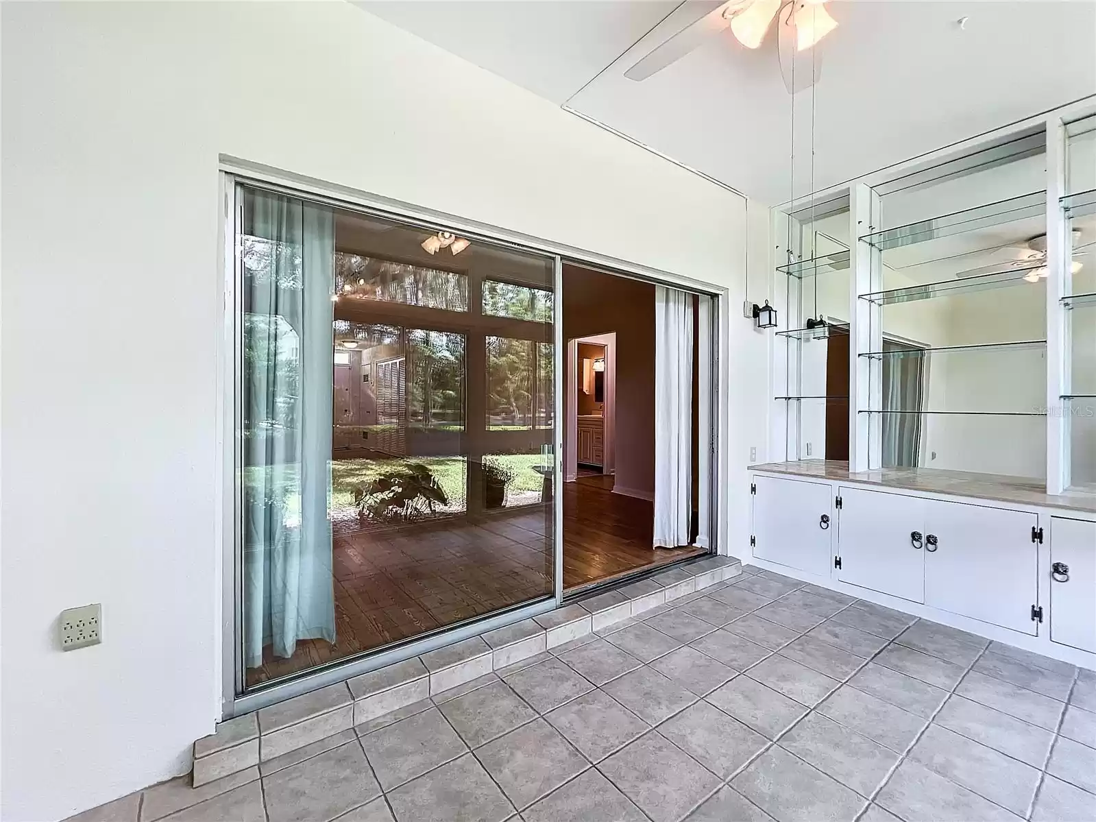 700 MELROSE AVENUE, WINTER PARK, Florida 32789, 1 Bedroom Bedrooms, ,1 BathroomBathrooms,Residential,For Sale,MELROSE,MFRO6229612