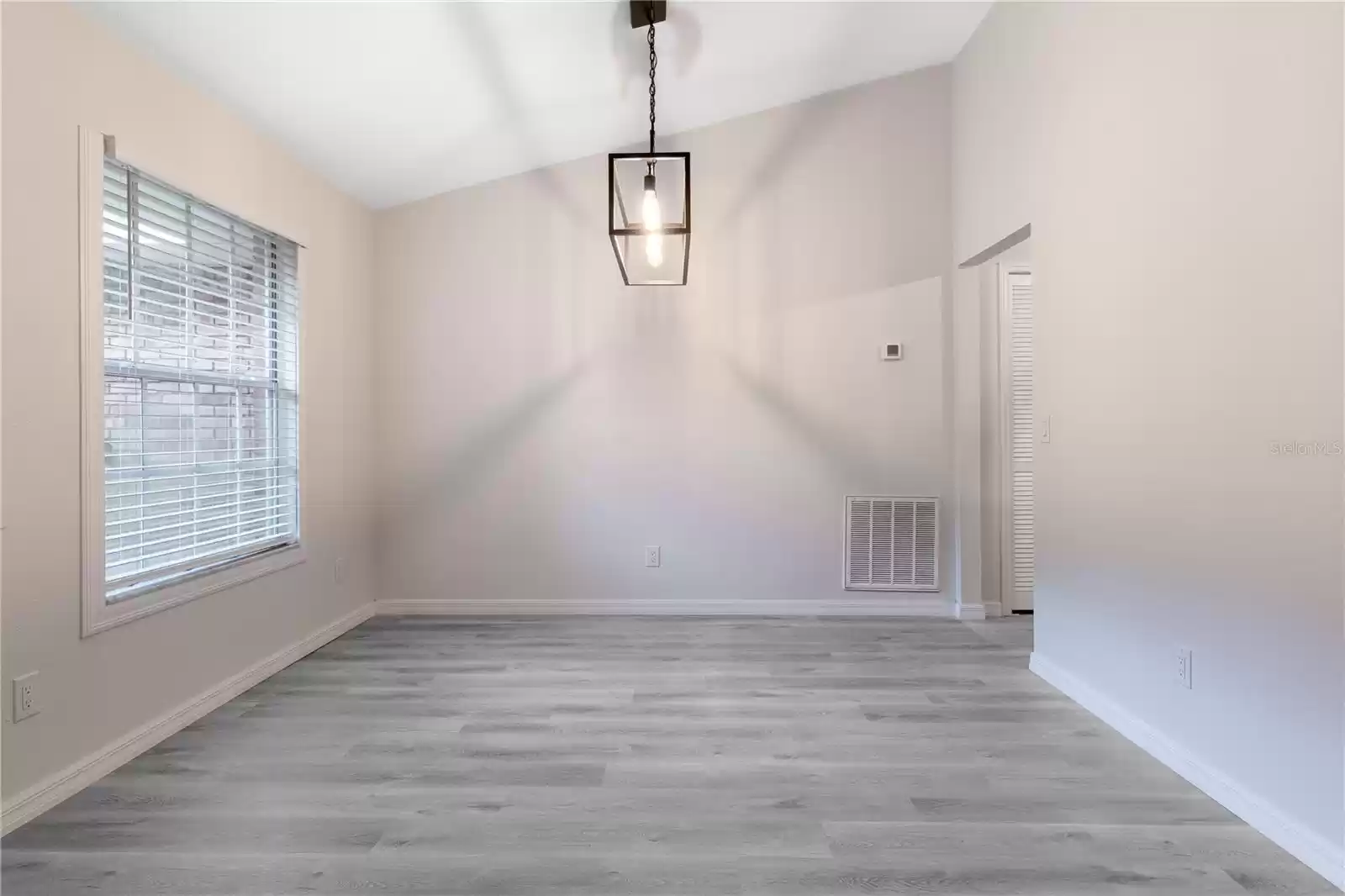 151 Lucerne Dr, Debary, Florida 32713, 3 Bedrooms Bedrooms, ,2 BathroomsBathrooms,Residential,For Sale,LUCERNE,V4937793