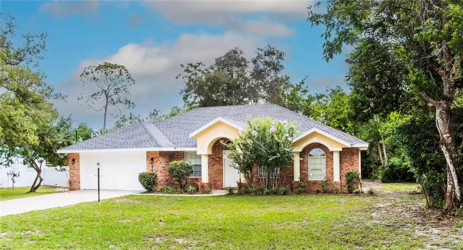 151 Lucerne Dr, Debary, Florida 32713, 3 Bedrooms Bedrooms, ,2 BathroomsBathrooms,Residential,For Sale,LUCERNE,V4937793