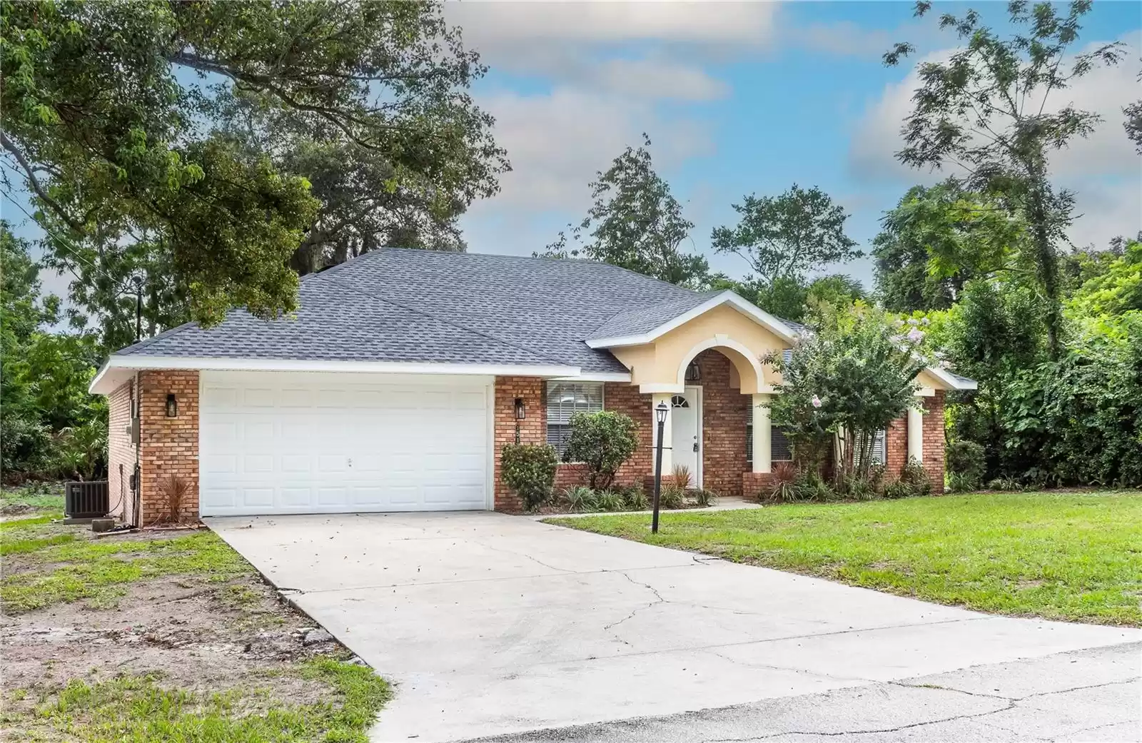 151 Lucerne Dr, Debary, Florida 32713, 3 Bedrooms Bedrooms, ,2 BathroomsBathrooms,Residential,For Sale,LUCERNE,V4937793