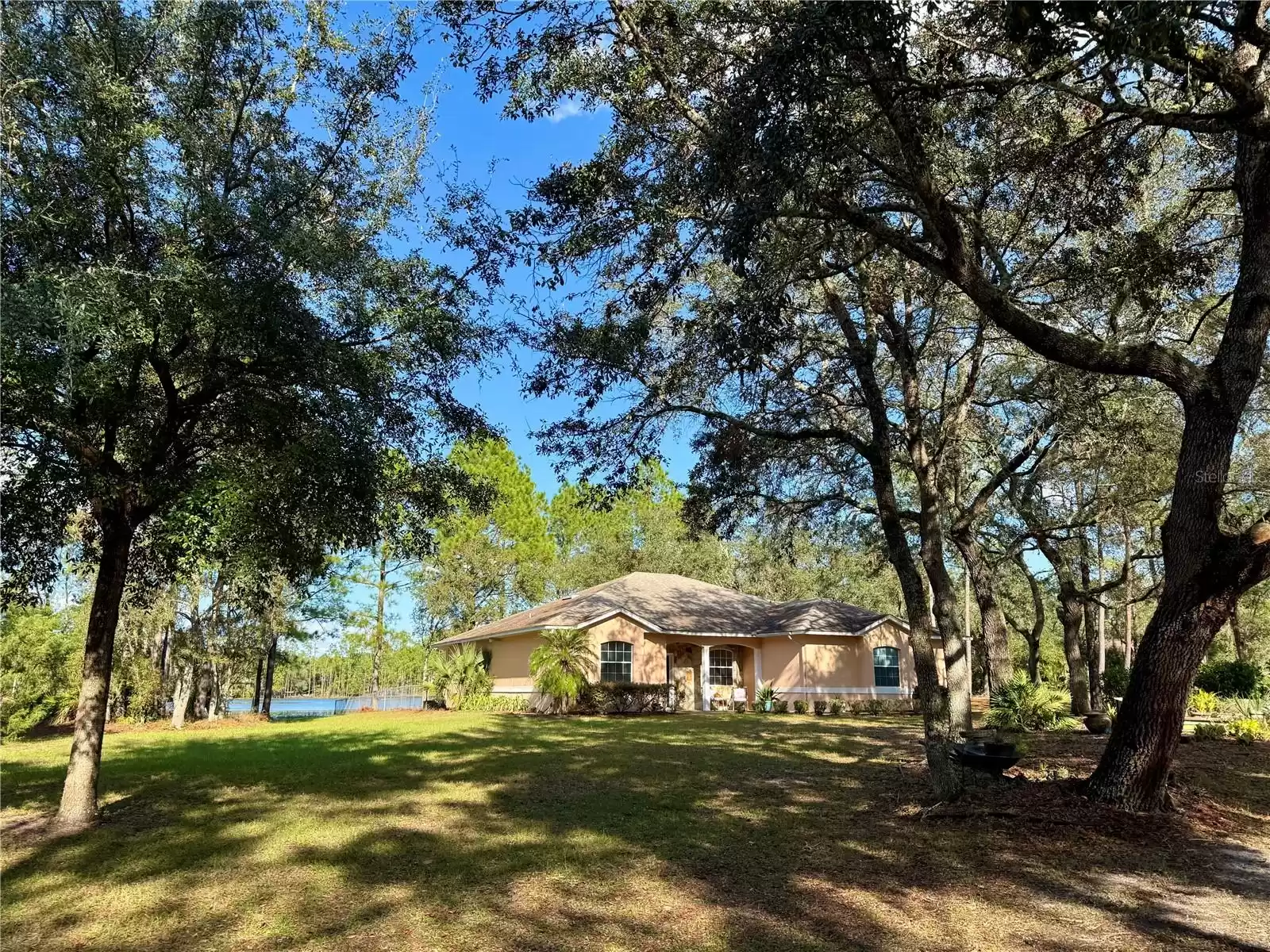 30745 VERONICA AVENUE, EUSTIS, Florida 32736, 3 Bedrooms Bedrooms, ,2 BathroomsBathrooms,Residential,For Sale,VERONICA,0,MFRG5085084