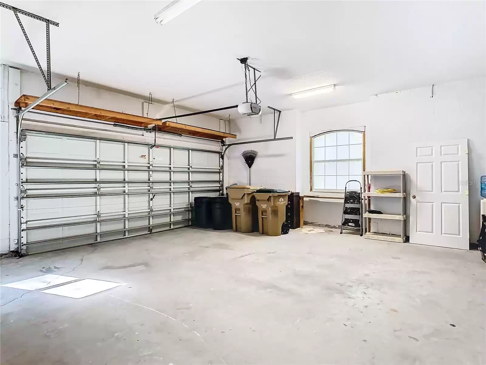 2 car garage