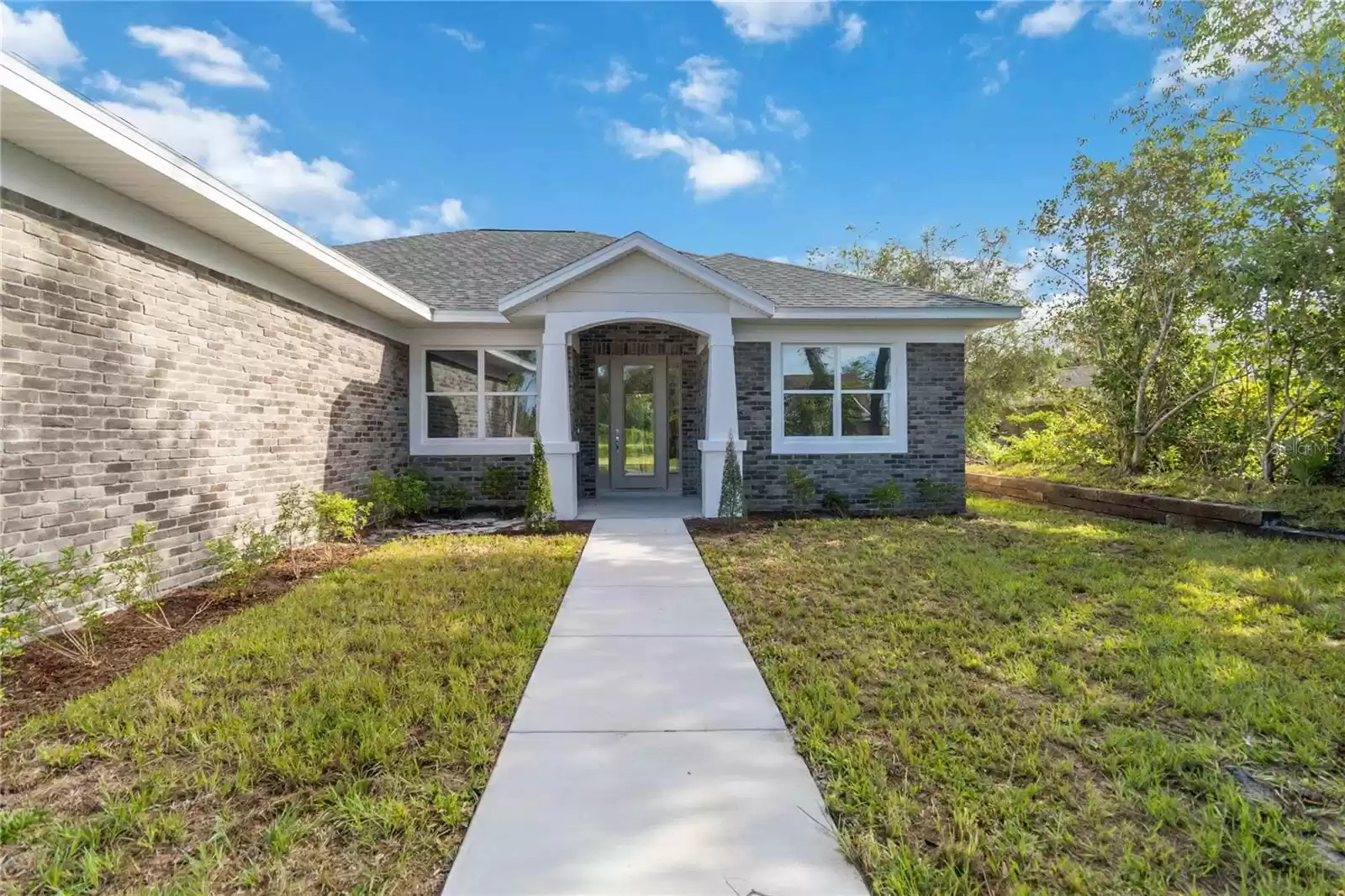Beautiful Entry into Home
