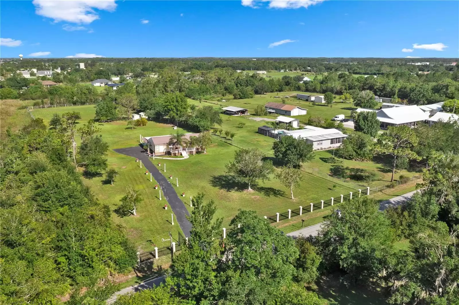 3350 HENRY J AVENUE, SAINT CLOUD, Florida 34772, 3 Bedrooms Bedrooms, ,2 BathroomsBathrooms,Residential,For Sale,HENRY J,0,MFRS5108457