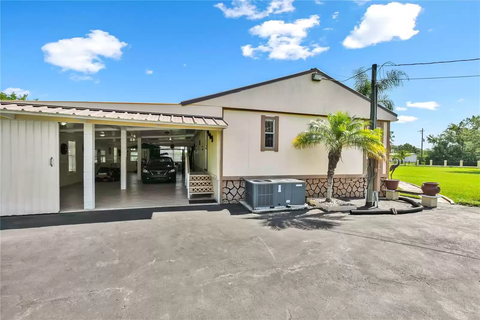 Electric Gate Garage Entrance