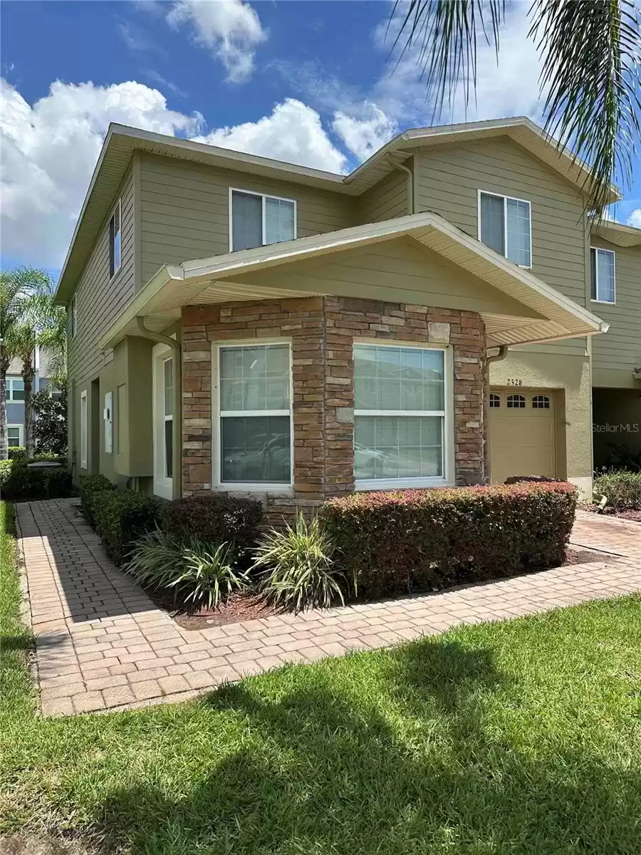 2328 CHATHAM PLACE DRIVE, ORLANDO, Florida 32824, 3 Bedrooms Bedrooms, ,2 BathroomsBathrooms,Residential Lease,For Rent,CHATHAM PLACE,MFRO6227984