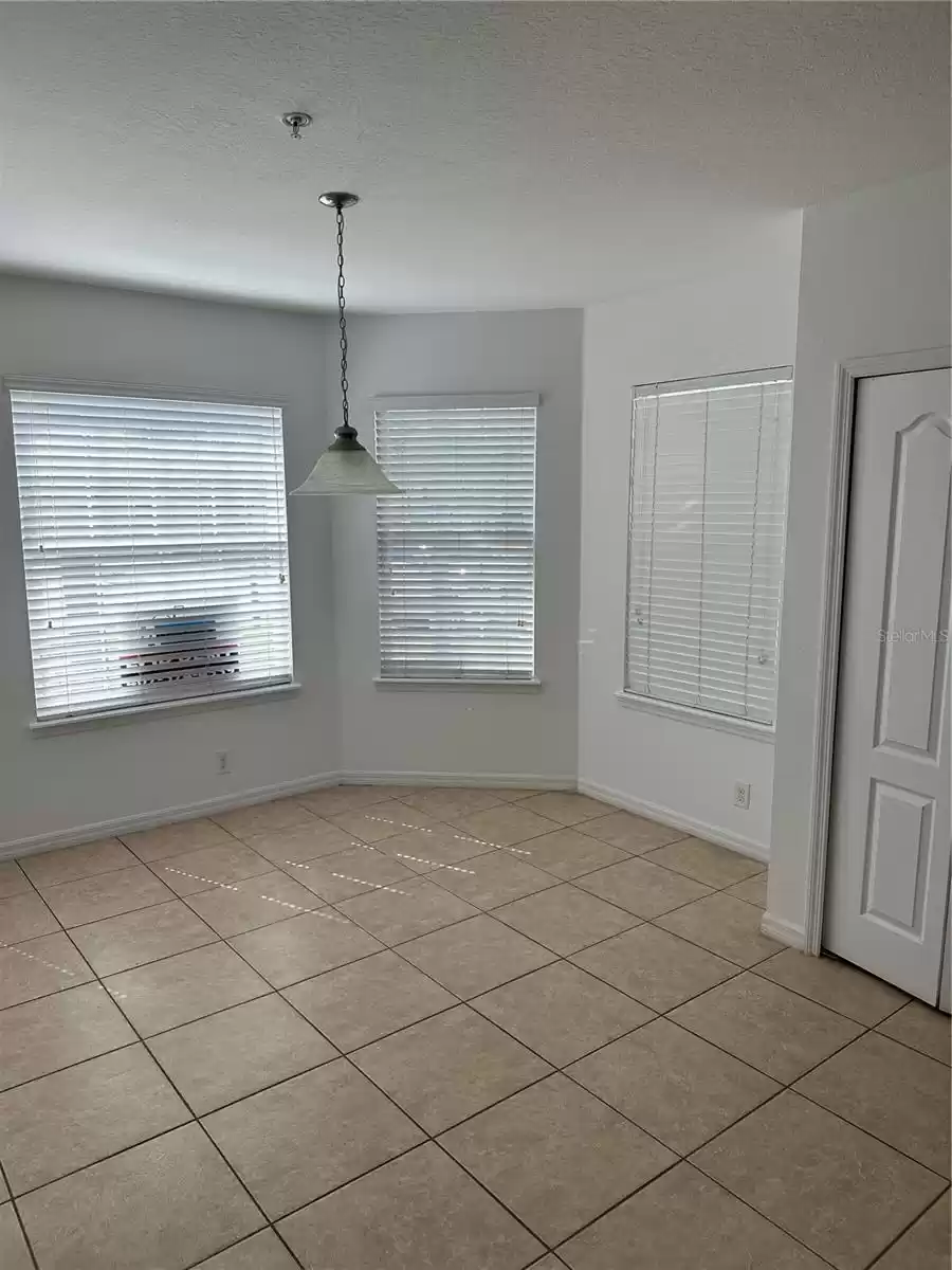 2328 CHATHAM PLACE DRIVE, ORLANDO, Florida 32824, 3 Bedrooms Bedrooms, ,2 BathroomsBathrooms,Residential Lease,For Rent,CHATHAM PLACE,MFRO6227984