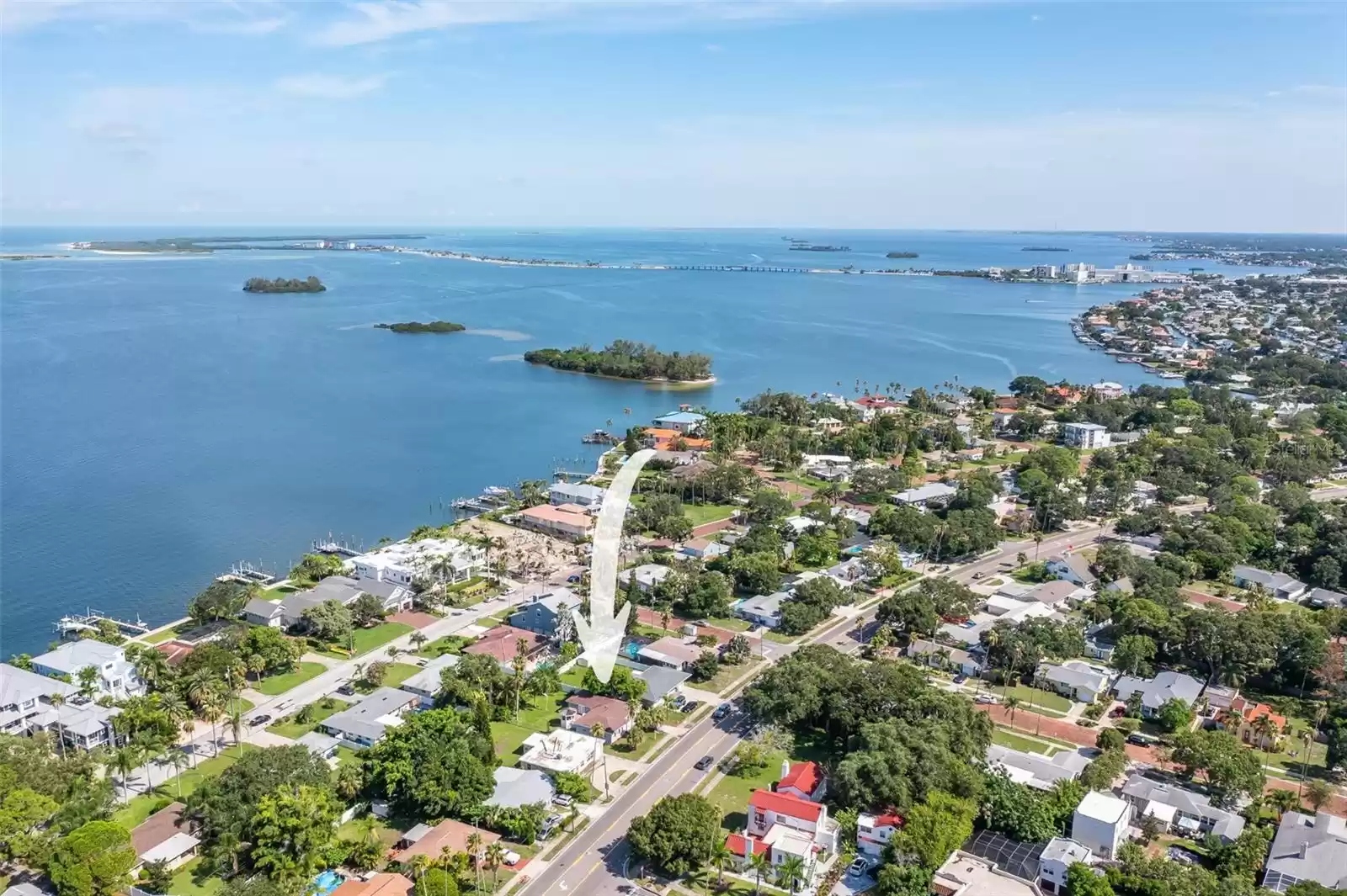 1742 BAYSHORE BOULEVARD, DUNEDIN, Florida 34698, 3 Bedrooms Bedrooms, ,2 BathroomsBathrooms,Residential,For Sale,BAYSHORE,MFRU8252060