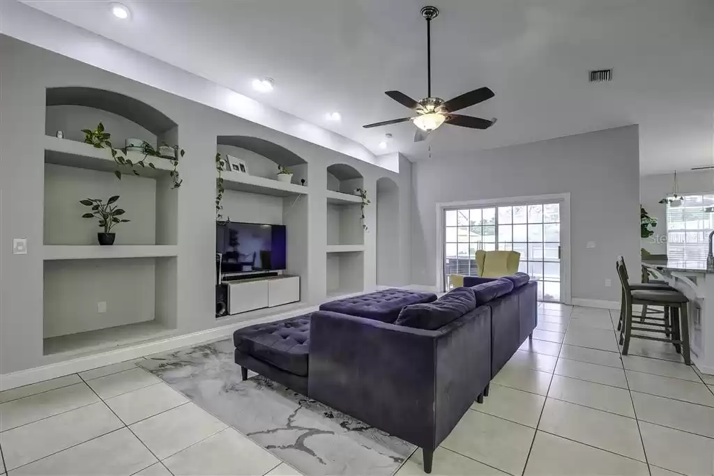 11288 FLOWER AVENUE, WEEKI WACHEE, Florida 34613, 4 Bedrooms Bedrooms, ,2 BathroomsBathrooms,Residential,For Sale,FLOWER,MFRO6229858