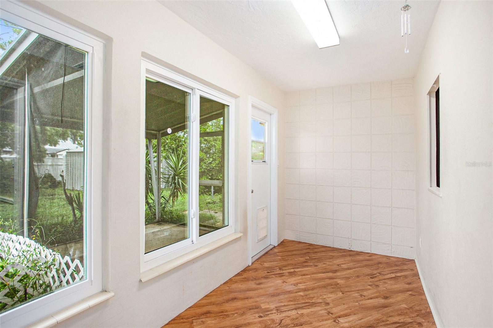 10735 64th Ave N, Seminole, Florida 33772, 2 Bedrooms Bedrooms, ,2 BathroomsBathrooms,Residential,For Sale,64TH,T3547004