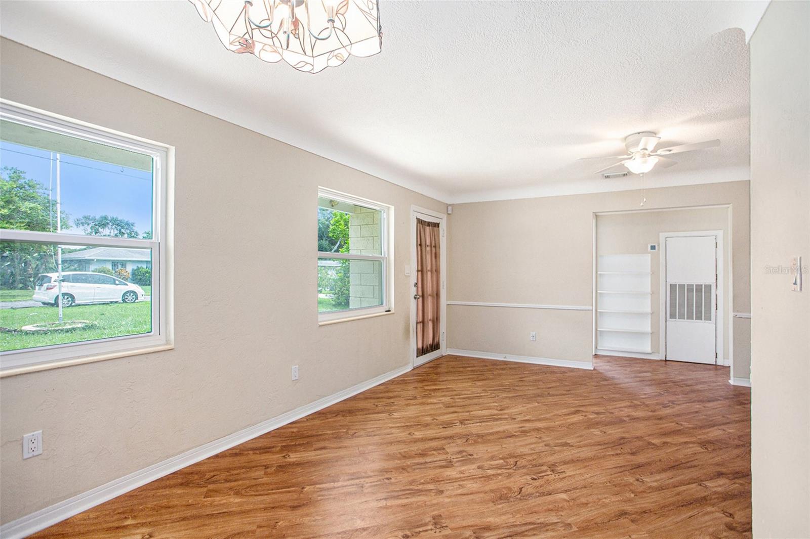 10735 64th Ave N, Seminole, Florida 33772, 2 Bedrooms Bedrooms, ,2 BathroomsBathrooms,Residential,For Sale,64TH,T3547004