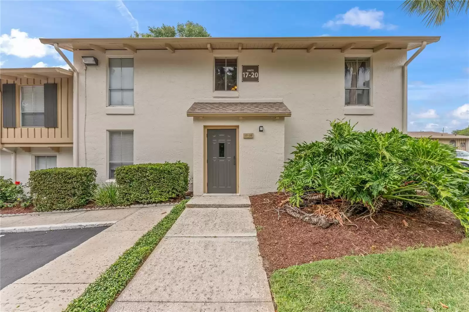 200 MAITLAND AVENUE, ALTAMONTE SPRINGS, Florida 32701, 1 Bedroom Bedrooms, ,1 BathroomBathrooms,Residential,For Sale,MAITLAND,MFRO6206999