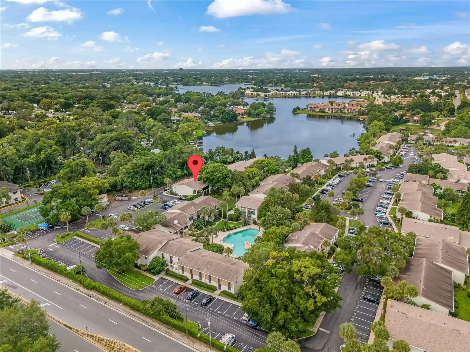 200 MAITLAND AVENUE, ALTAMONTE SPRINGS, Florida 32701, 1 Bedroom Bedrooms, ,1 BathroomBathrooms,Residential,For Sale,MAITLAND,MFRO6206999