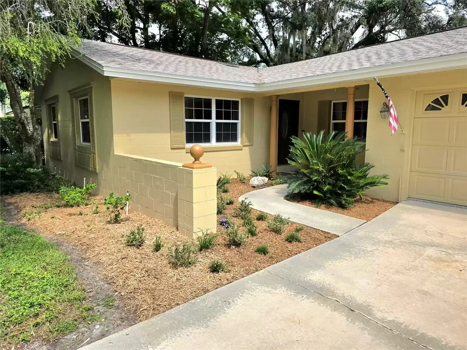 425 HILLCREST STREET, ALTAMONTE SPRINGS, Florida 32701, 3 Bedrooms Bedrooms, ,2 BathroomsBathrooms,Residential,For Sale,HILLCREST,MFRO6230284