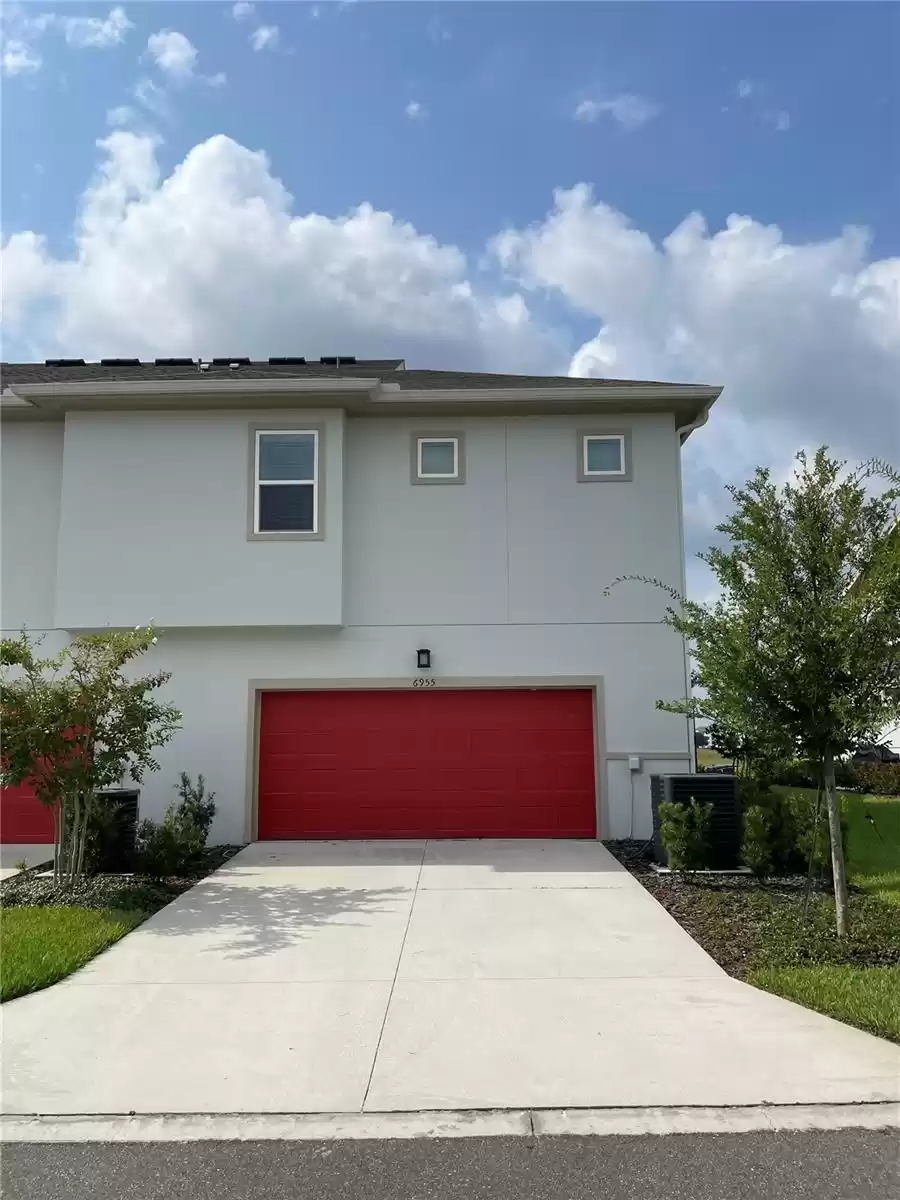 6955 NEMOURS PARKWAY, ORLANDO, Florida 32827, 3 Bedrooms Bedrooms, ,2 BathroomsBathrooms,Residential Lease,For Rent,NEMOURS,MFRO6230696