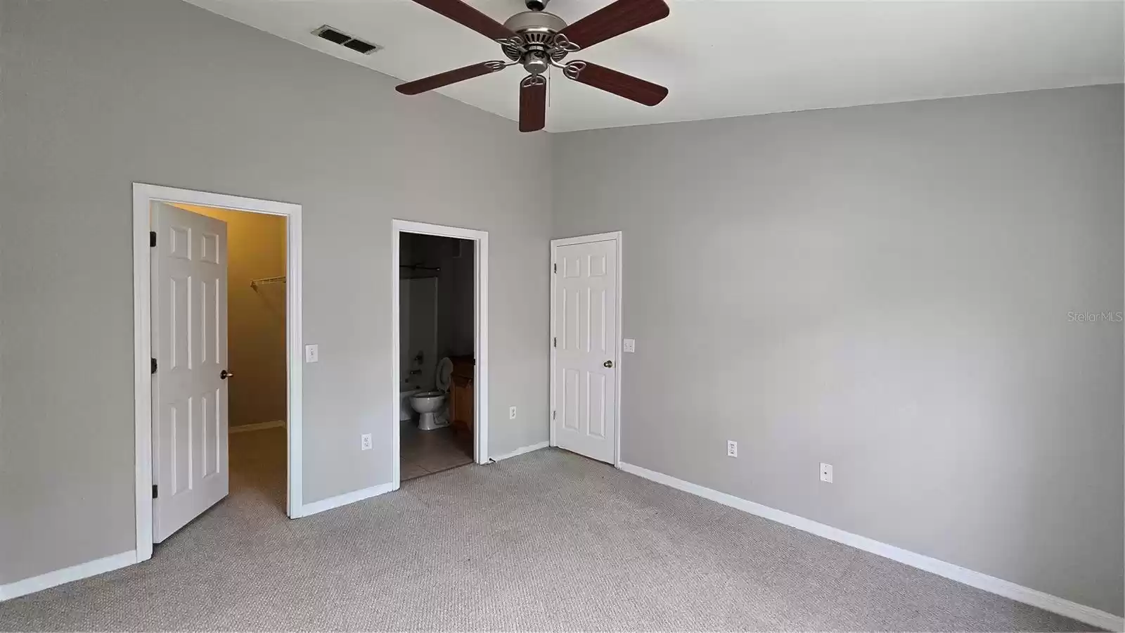 826 GRAND REGENCY POINTE POINT, ALTAMONTE SPRINGS, Florida 32714, 2 Bedrooms Bedrooms, ,2 BathroomsBathrooms,Residential,For Sale,GRAND REGENCY POINTE,MFRO6228447