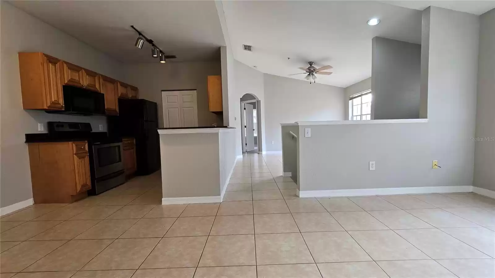 826 GRAND REGENCY POINTE POINT, ALTAMONTE SPRINGS, Florida 32714, 2 Bedrooms Bedrooms, ,2 BathroomsBathrooms,Residential,For Sale,GRAND REGENCY POINTE,MFRO6228447