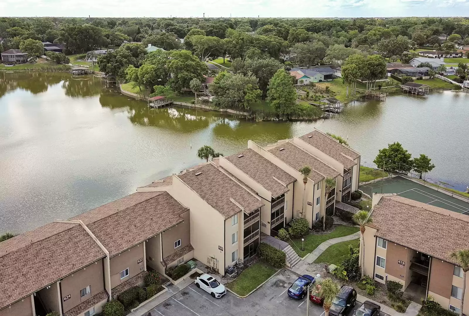 620 ORANGE DRIVE, ALTAMONTE SPRINGS, Florida 32701, 1 Bedroom Bedrooms, ,1 BathroomBathrooms,Residential,For Sale,ORANGE,MFRO6203291