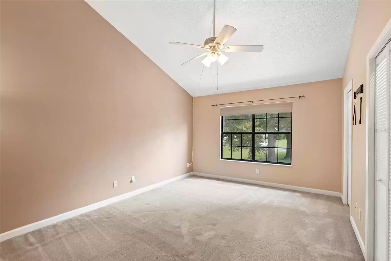 630 NORTHBRIDGE DRIVE, ALTAMONTE SPRINGS, Florida 32714, 2 Bedrooms Bedrooms, ,2 BathroomsBathrooms,Residential,For Sale,NORTHBRIDGE,MFRO6230692