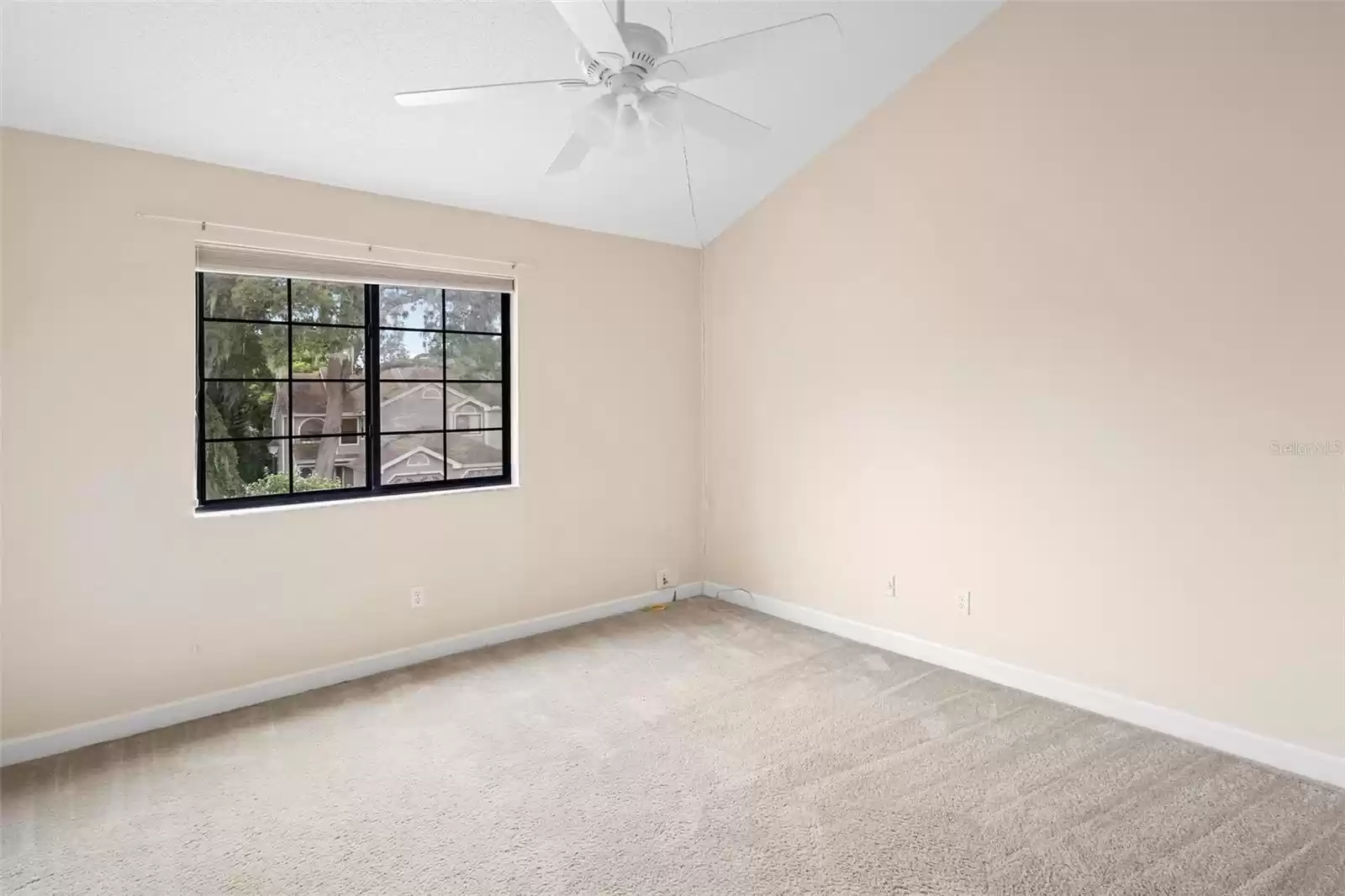 630 NORTHBRIDGE DRIVE, ALTAMONTE SPRINGS, Florida 32714, 2 Bedrooms Bedrooms, ,2 BathroomsBathrooms,Residential,For Sale,NORTHBRIDGE,MFRO6230692