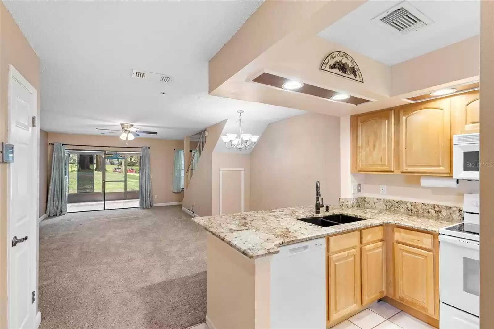 630 NORTHBRIDGE DRIVE, ALTAMONTE SPRINGS, Florida 32714, 2 Bedrooms Bedrooms, ,2 BathroomsBathrooms,Residential,For Sale,NORTHBRIDGE,MFRO6230692