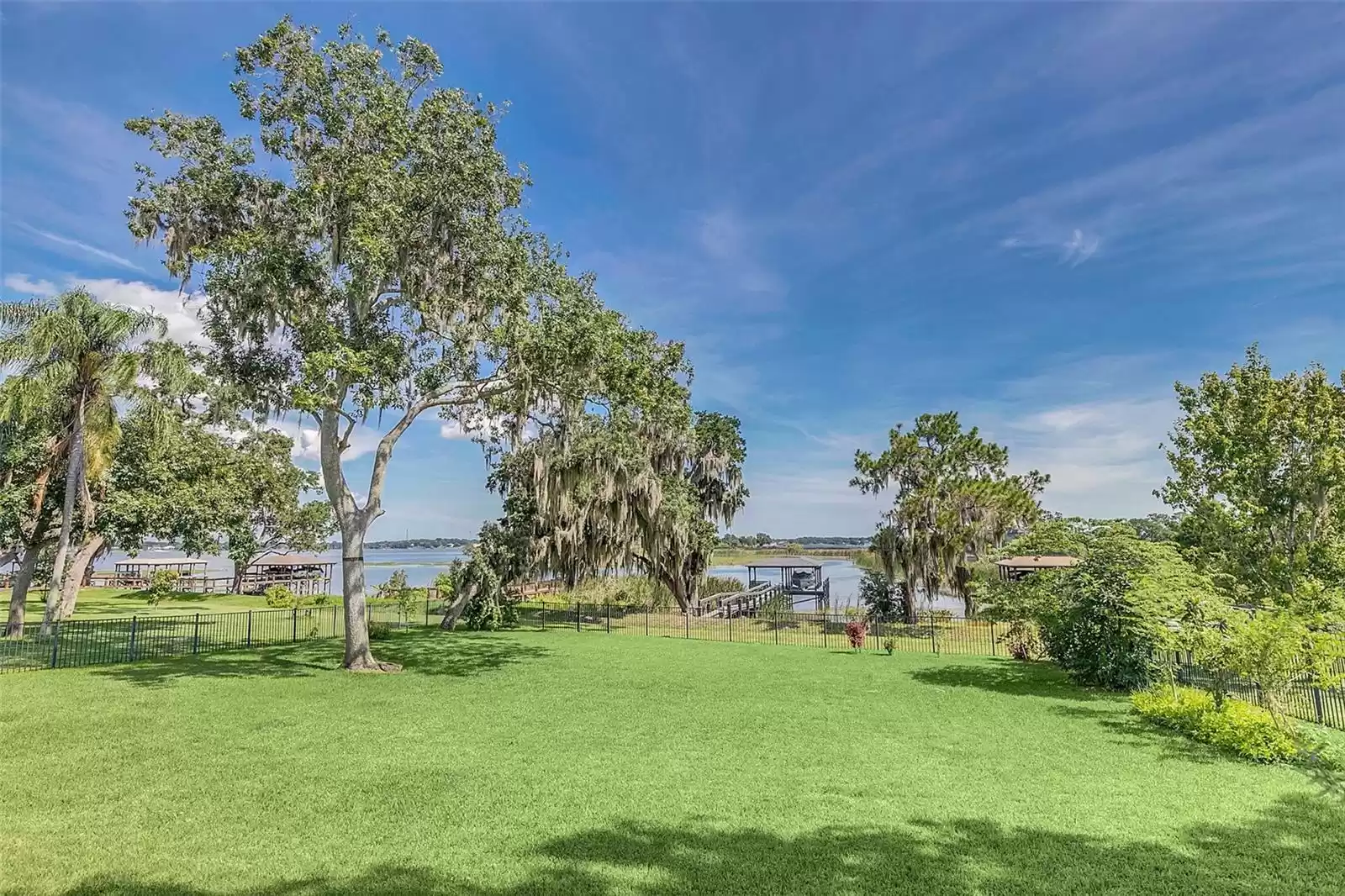 15986 JOHNS LAKE OVERLOOK DRIVE, WINTER GARDEN, Florida 34787, 5 Bedrooms Bedrooms, ,4 BathroomsBathrooms,Residential,For Sale,JOHNS LAKE OVERLOOK,MFRT3541777