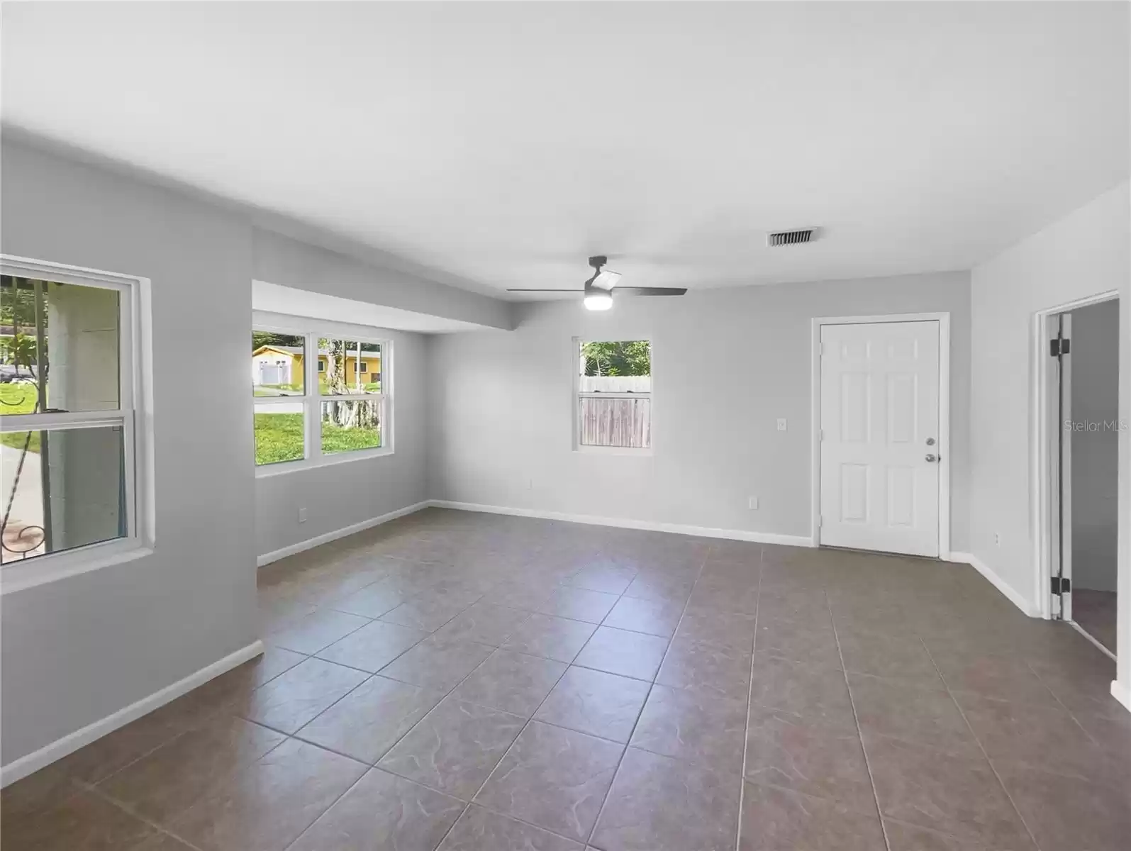 803 RICHBEE DRIVE, ALTAMONTE SPRINGS, Florida 32714, 3 Bedrooms Bedrooms, ,2 BathroomsBathrooms,Residential,For Sale,RICHBEE,MFRO6151111