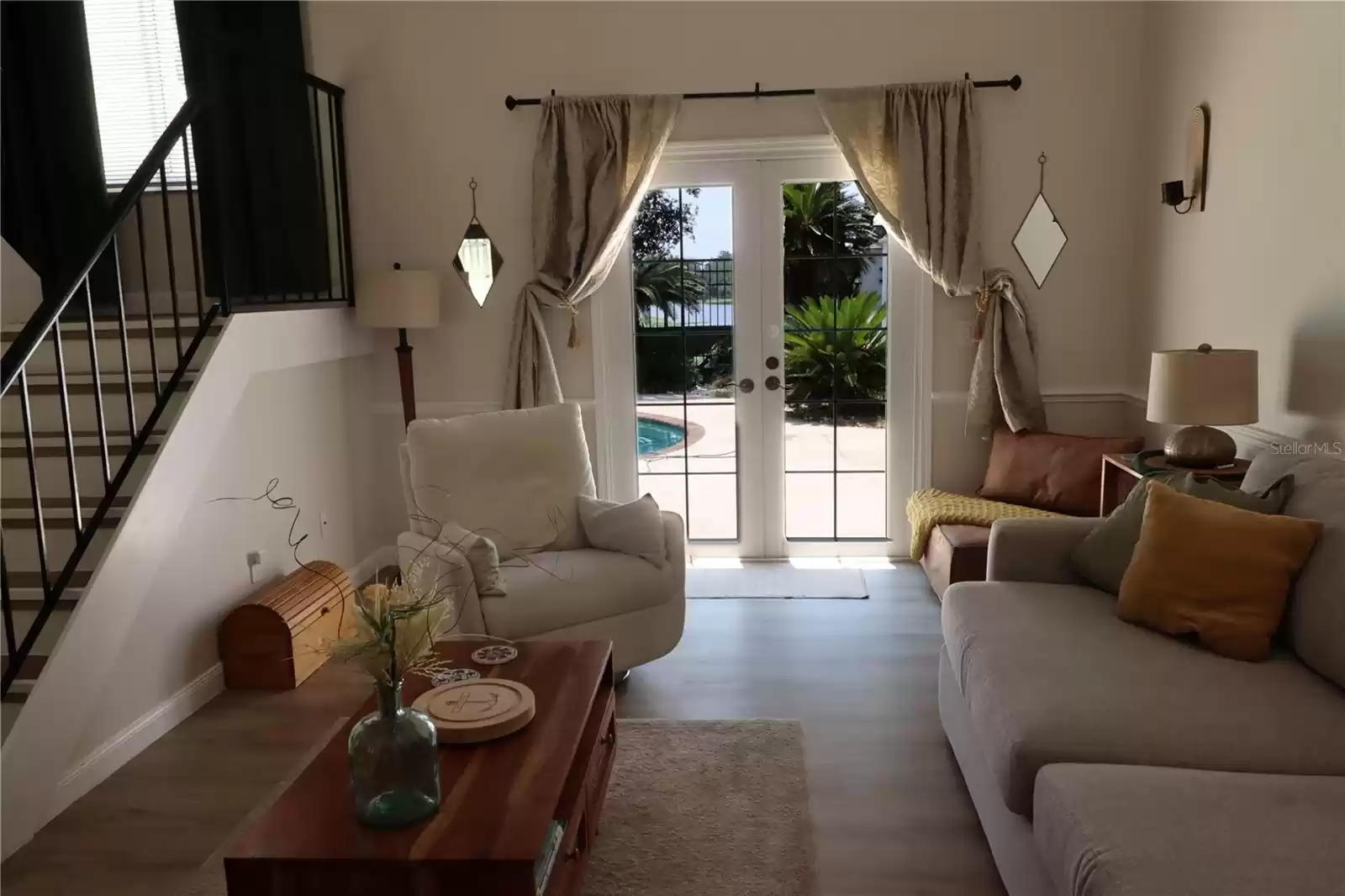 Formal Living room with Bosse lake in the distance.