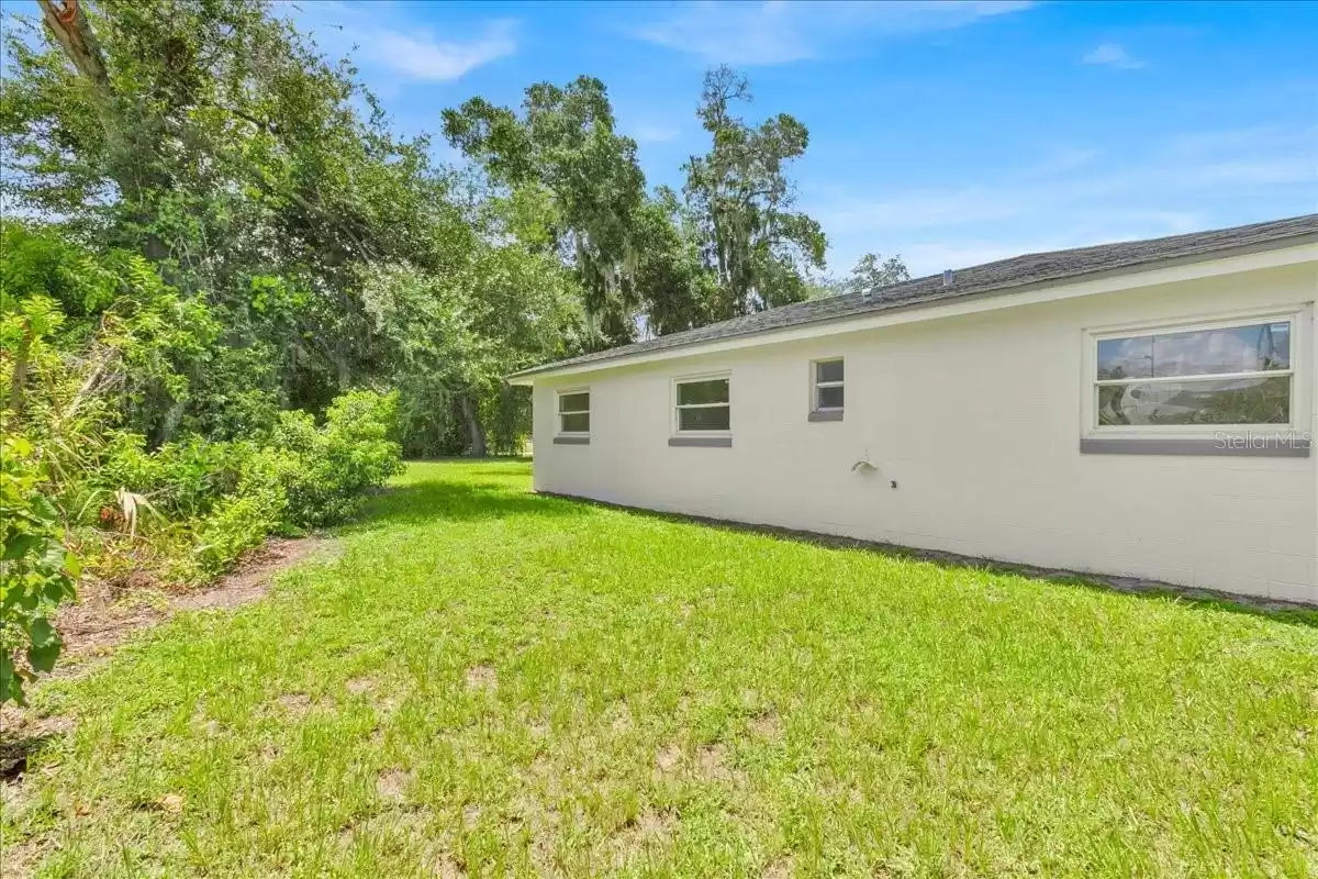 872 DARWIN DRIVE, ALTAMONTE SPRINGS, Florida 32701, 3 Bedrooms Bedrooms, ,1 BathroomBathrooms,Residential,For Sale,DARWIN,MFRO6232332