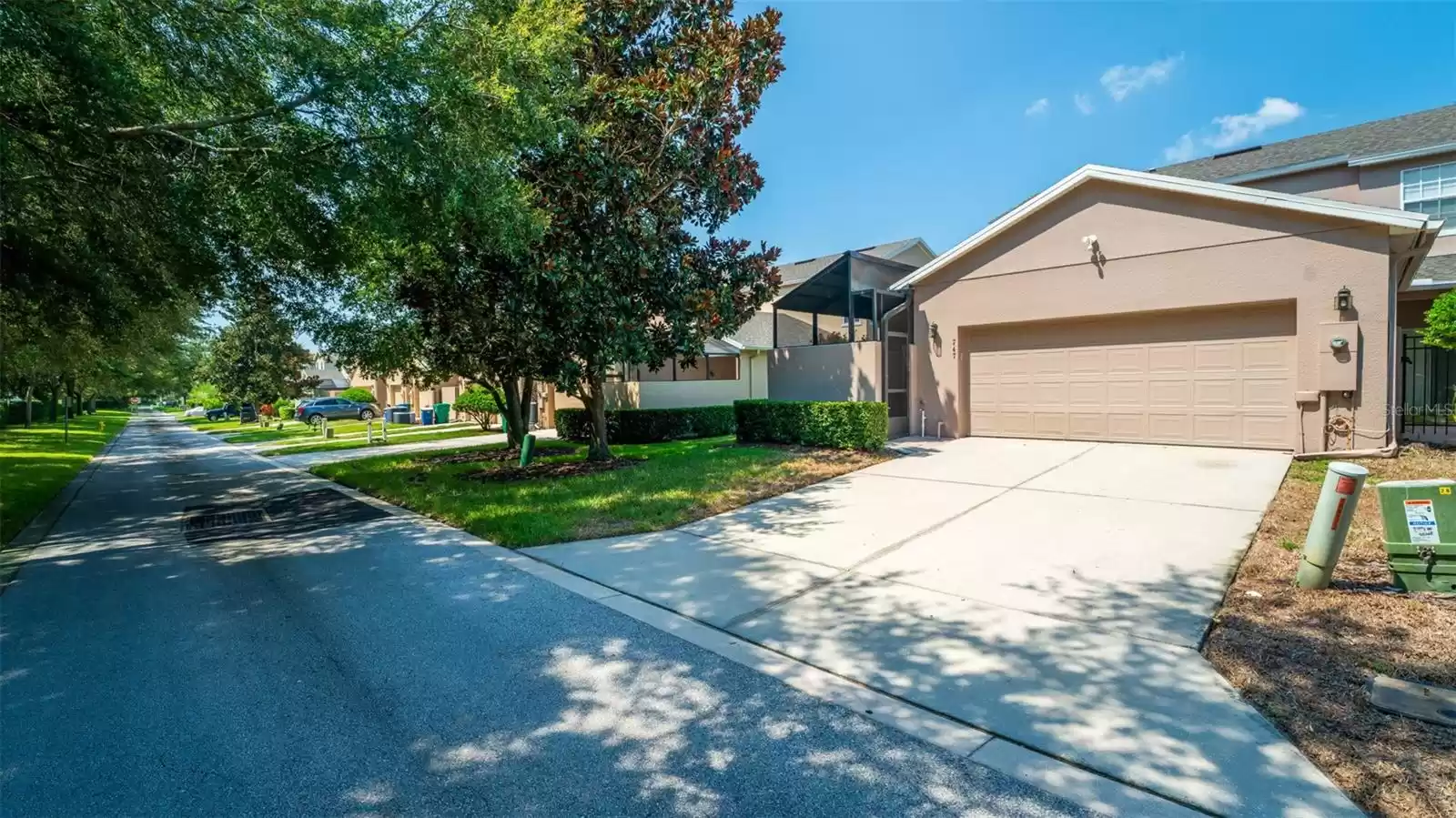 747 BENDING OAK TRAIL, WINTER GARDEN, Florida 34787, 4 Bedrooms Bedrooms, ,3 BathroomsBathrooms,Residential,For Sale,BENDING OAK,MFRO6232887