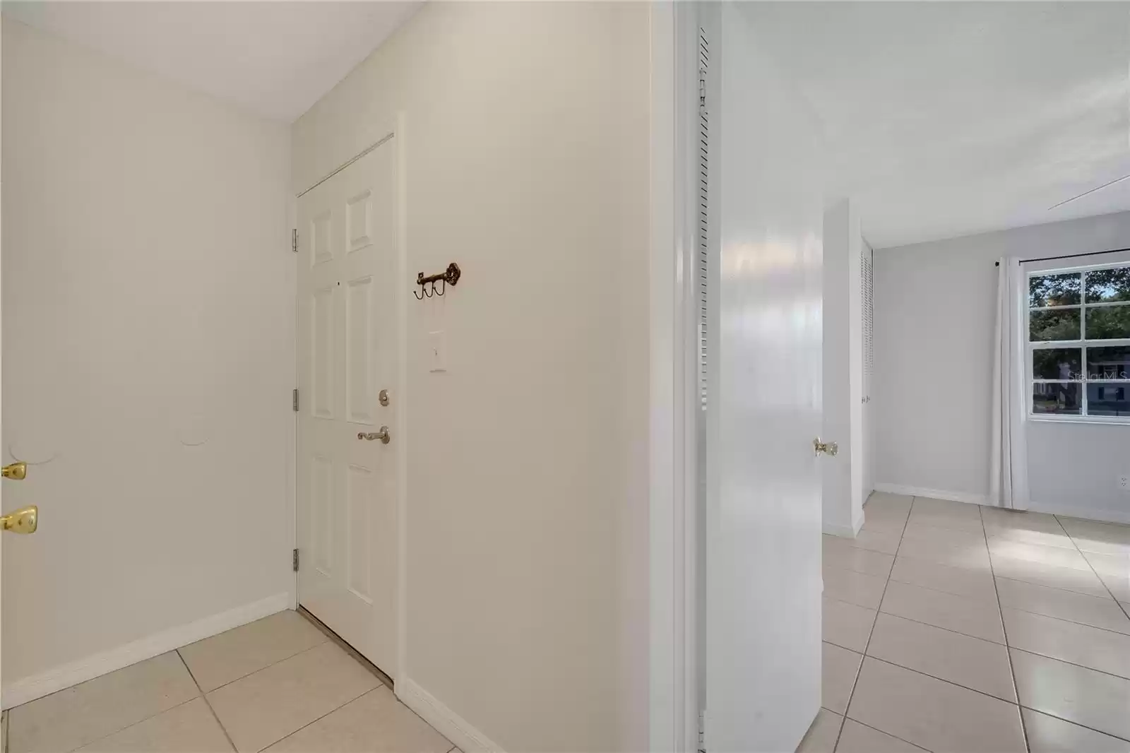 160 LEWFIELD CIRCLE, WINTER PARK, Florida 32792, 1 Bedroom Bedrooms, ,1 BathroomBathrooms,Residential,For Sale,LEWFIELD,MFRO6233515