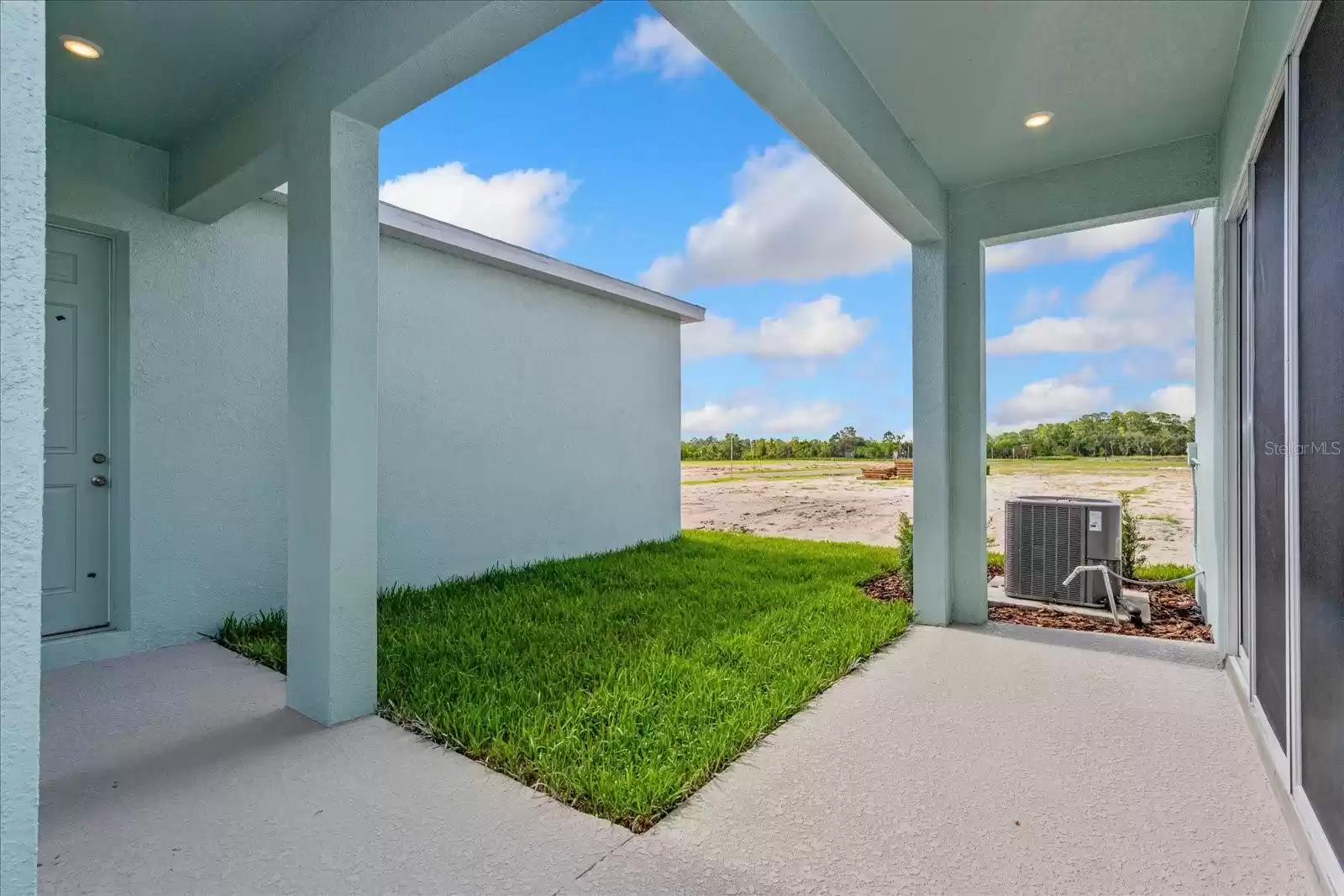 17030 CLEAR MIND ALLEY, WINTER GARDEN, Florida 34787, 4 Bedrooms Bedrooms, ,3 BathroomsBathrooms,Residential,For Sale,CLEAR MIND,MFRG5085933