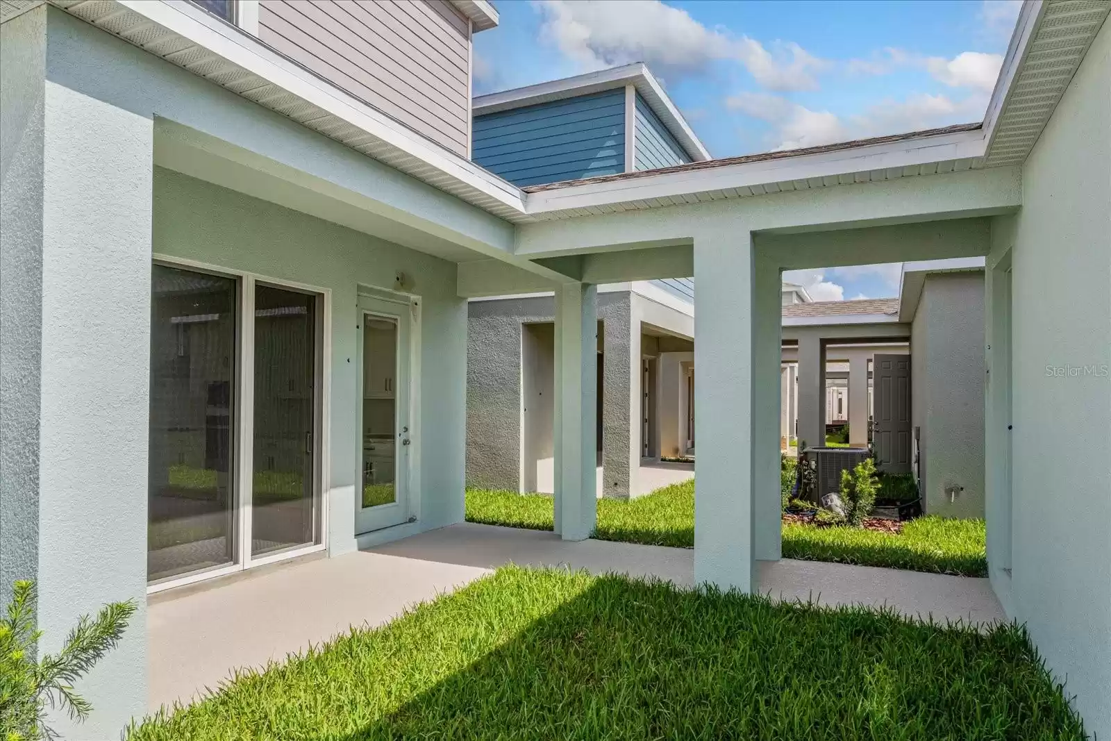 17030 CLEAR MIND ALLEY, WINTER GARDEN, Florida 34787, 4 Bedrooms Bedrooms, ,3 BathroomsBathrooms,Residential,For Sale,CLEAR MIND,MFRG5085933