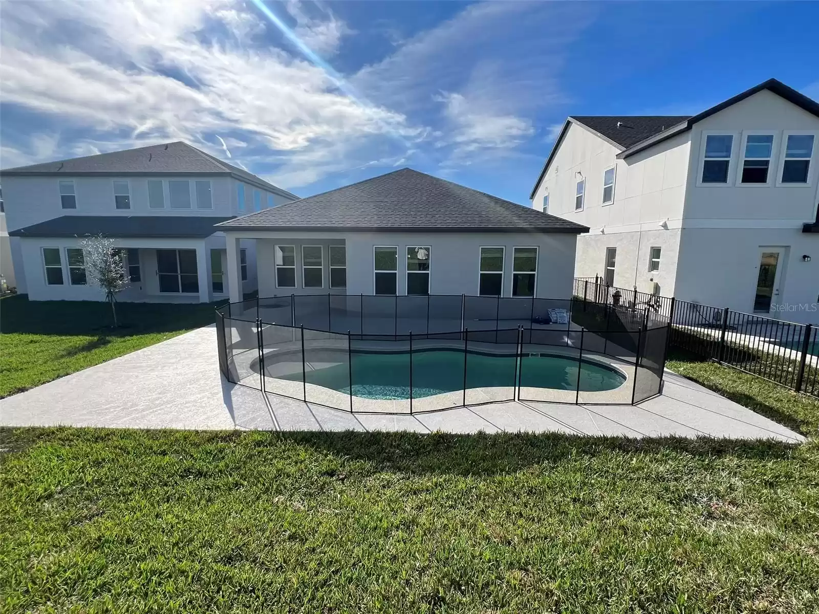 16025 SILVER BROOK WAY, WINTER GARDEN, Florida 34787, 4 Bedrooms Bedrooms, ,3 BathroomsBathrooms,Residential Lease,For Rent,SILVER BROOK,MFRO6234420