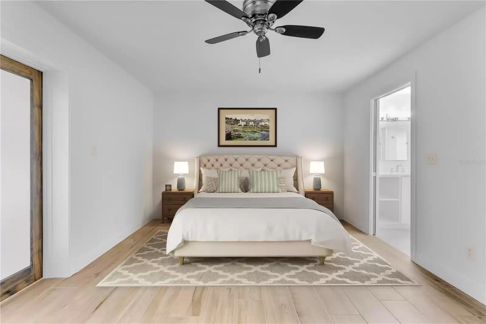 Virtual Staging / Master Bedroom