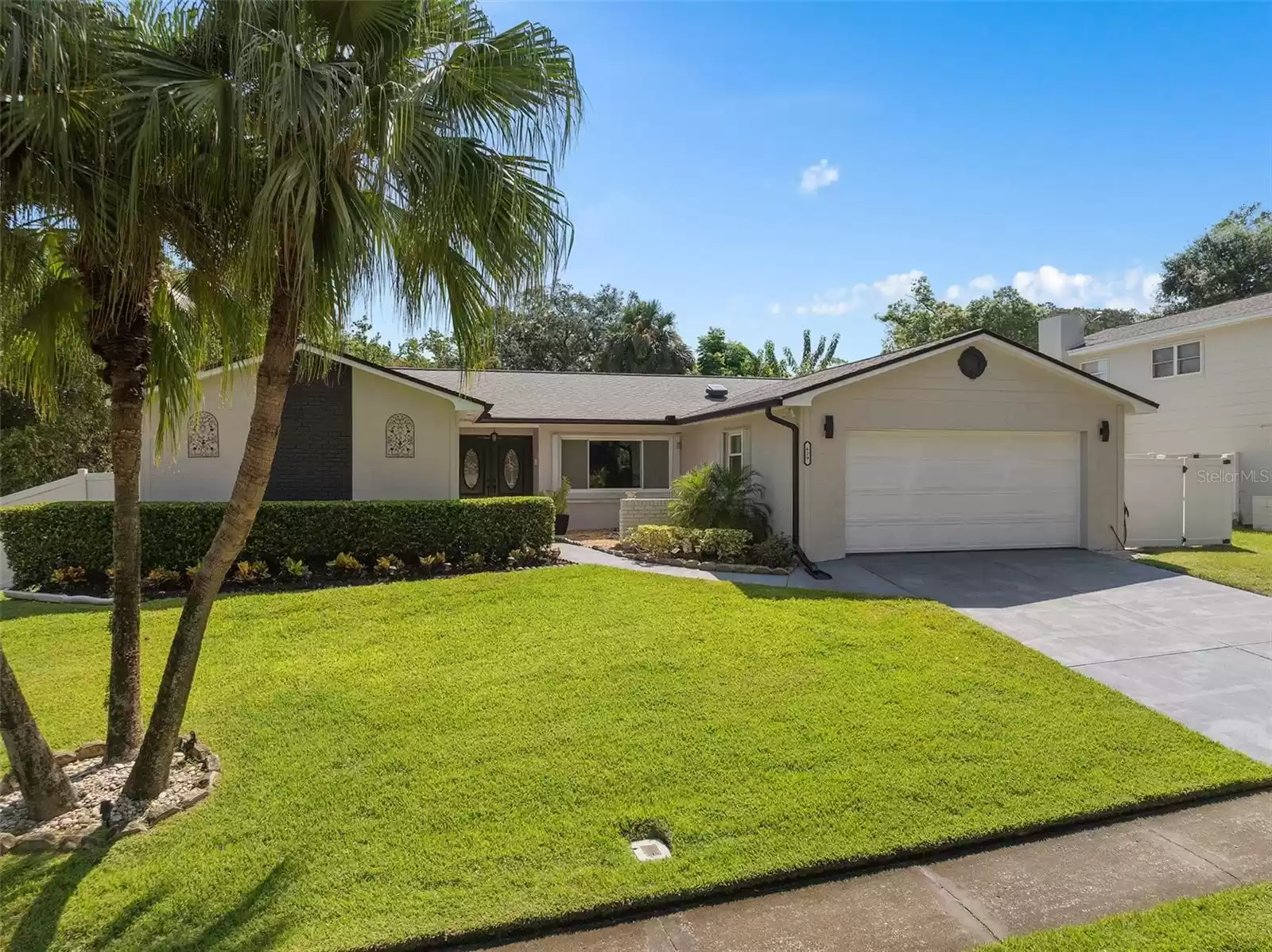 629 ASHBERRY LANE, ALTAMONTE SPRINGS, Florida 32714, 3 Bedrooms Bedrooms, ,2 BathroomsBathrooms,Residential,For Sale,ASHBERRY,MFRO6234434