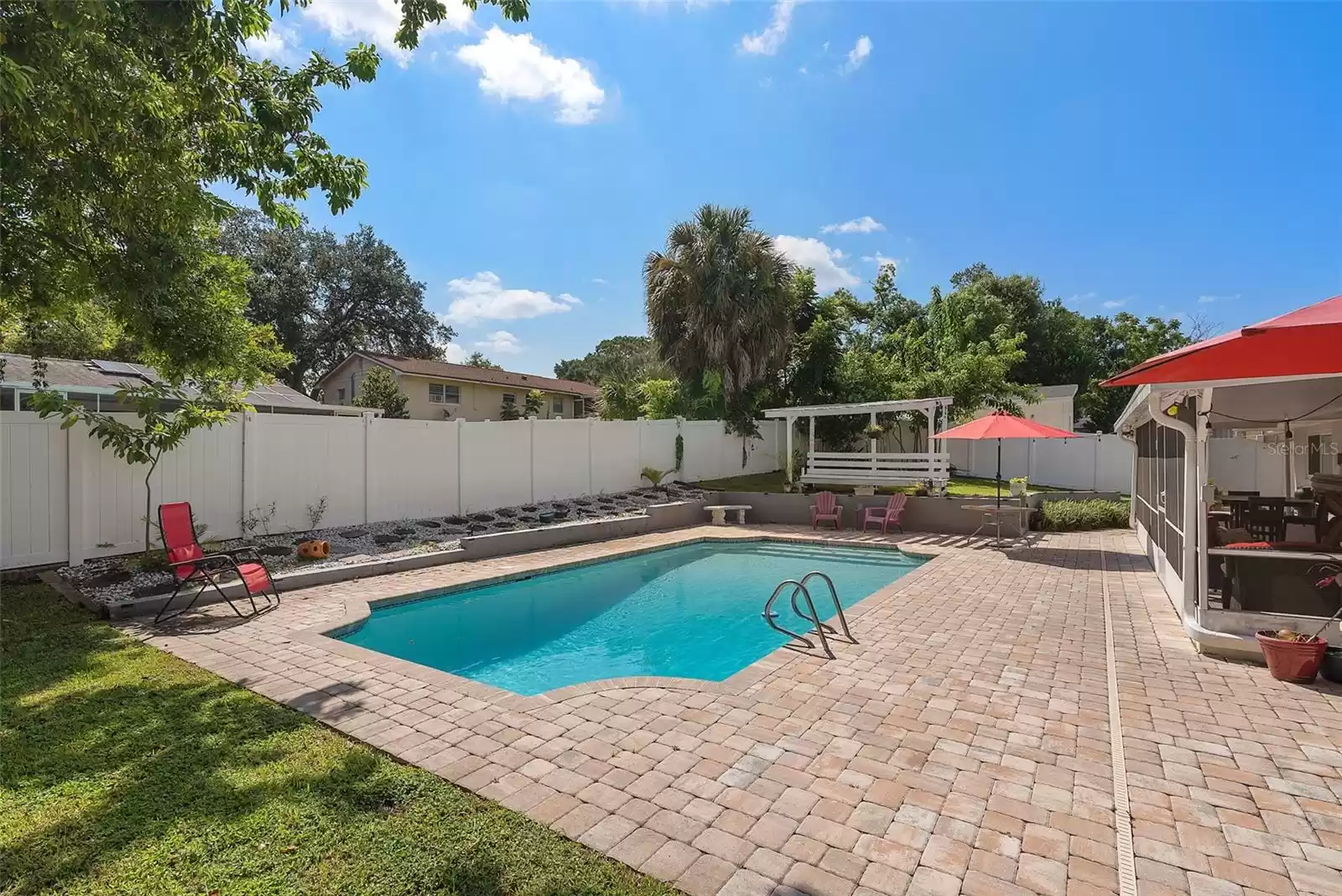 629 ASHBERRY LANE, ALTAMONTE SPRINGS, Florida 32714, 3 Bedrooms Bedrooms, ,2 BathroomsBathrooms,Residential,For Sale,ASHBERRY,MFRO6234434